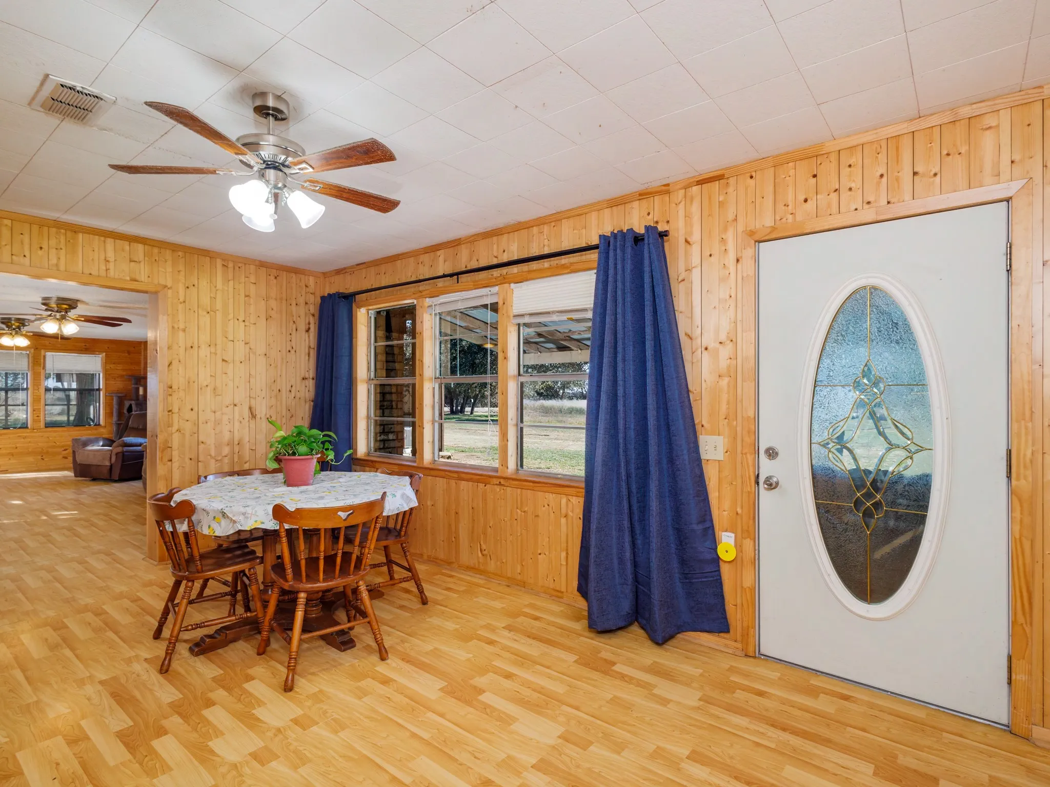 Single Family Residence For Sale in Brown County , 3301 County Road 339, Early, Texas 76802, 3 Bedroom, 3 Bathroom, Garage spaces, 1,968 Sqft, built in 2005, mls#21189858, Real Estate Agent in Early, Homes For Sale in Brown county, Homes For Sale in Early, Realtor in Early Texas, Real Estate Brokerage Independent Realty Texas, Luminita Cordes Realtor