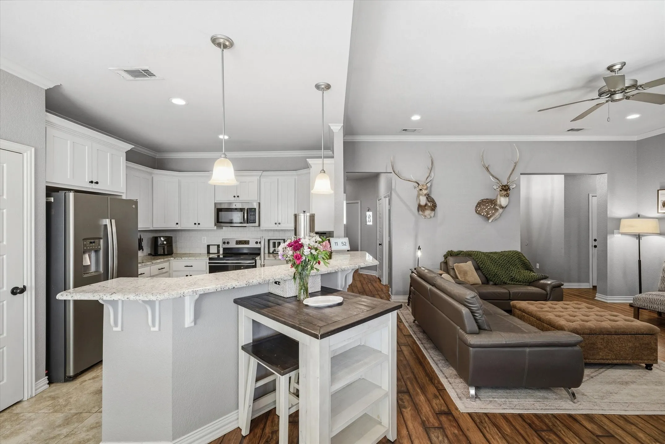 Single Family Residence For Sale in Smith County , 3123 Oak Bend, Tyler, Texas 75707, 4 Bedrooms, 2 Bathrooms, 2 Garage spaces, 1,760 Sqft, built in 2015, Price $320,000, mls#21189989, Real Estate Agent in Tyler, Homes For Sale in Smith county, Homes For Sale in Tyler, Realtor in Tyler Texas, Real Estate Brokerage Independent Realty Texas, Luminita Cordes Realtor