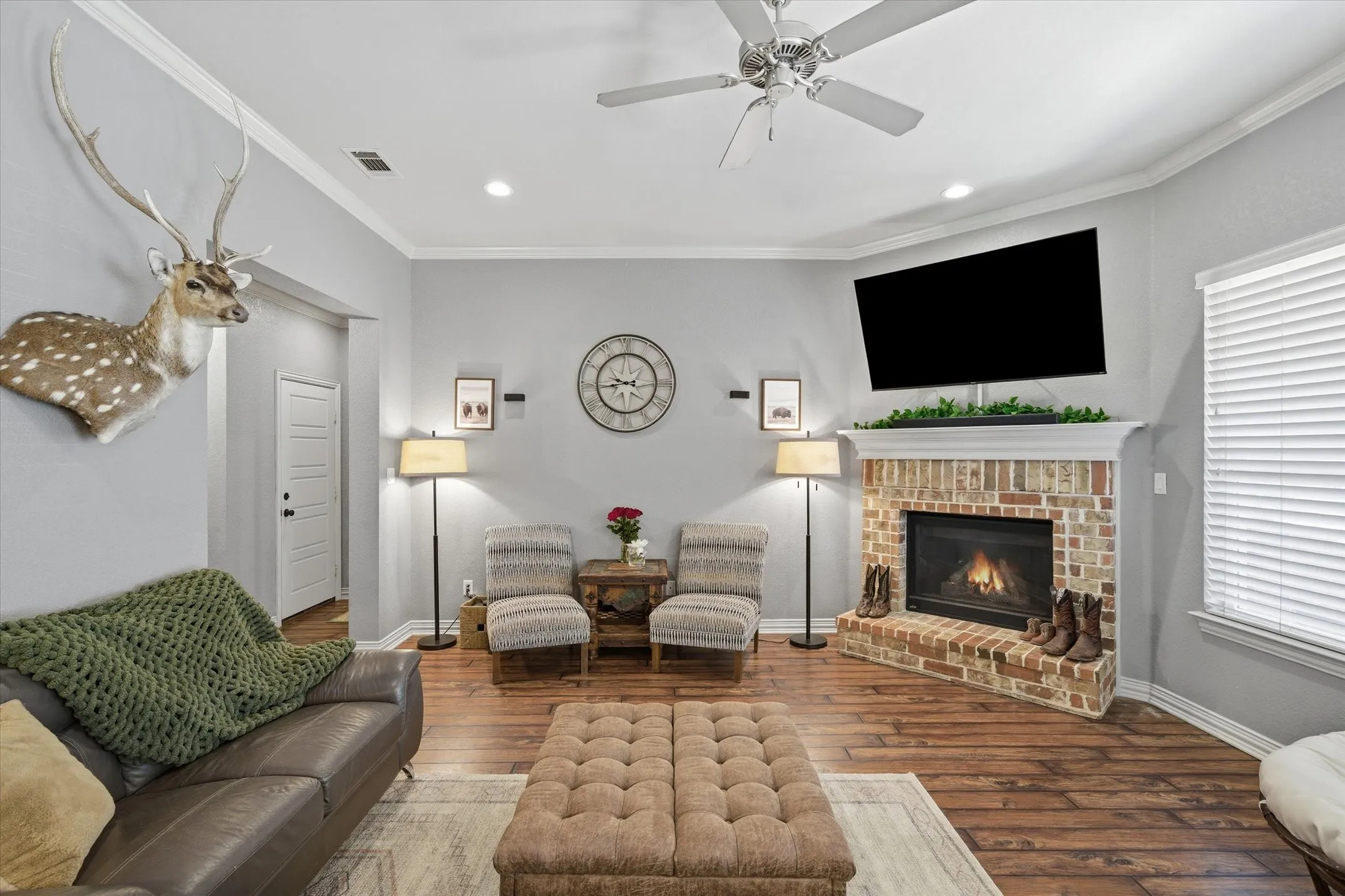 Single Family Residence For Sale in Smith County , 3123 Oak Bend, Tyler, Texas 75707, 4 Bedrooms, 2 Bathrooms, 2 Garage spaces, 1,760 Sqft, built in 2015, Price $320,000, mls#21189989, Real Estate Agent in Tyler, Homes For Sale in Smith county, Homes For Sale in Tyler, Realtor in Tyler Texas, Real Estate Brokerage Independent Realty Texas, Luminita Cordes Realtor