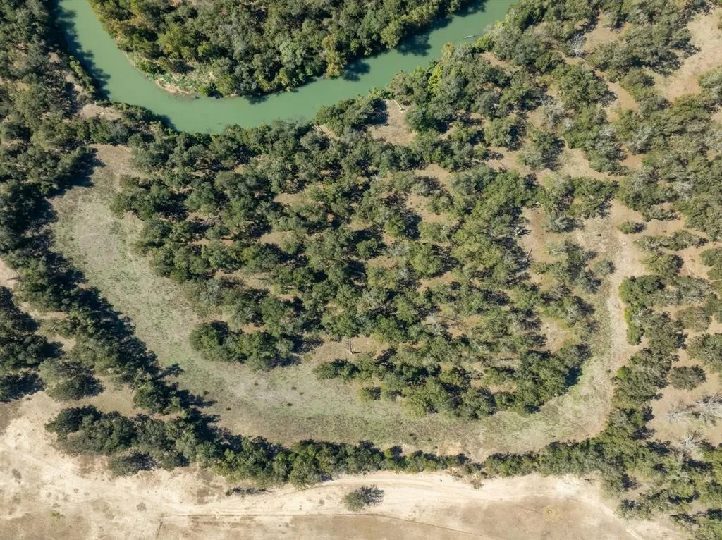 Ranch For Sale in Gonzales County , 5201 US Highway 90A W, Gonzales, Texas 78629, 0, 0, Garage spaces, 0 Sqft, built in 0, mls#21189956, Real Estate Agent in Gonzales, Homes For Sale in Gonzales county, Homes For Sale in Gonzales, Realtor in Gonzales Texas, Real Estate Brokerage Independent Realty Texas, Luminita Cordes Realtor