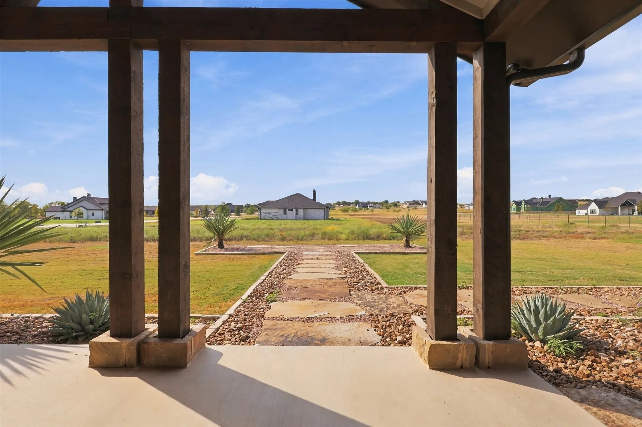 Single Family Residence For Sale in Parker County , 2004 Denali Pass, Aledo, Texas 76008, 5 Bedroom, 5 Bathroom, 3 Garage spaces, 4,249 Sqft, built in 2026, New Construction - Incomplete, mls#21187003, Real Estate Agent in Aledo, Homes For Sale in Parker county, Homes For Sale in Aledo, Realtor in Aledo Texas, Real Estate Brokerage Independent Realty Texas, Luminita Cordes Realtor