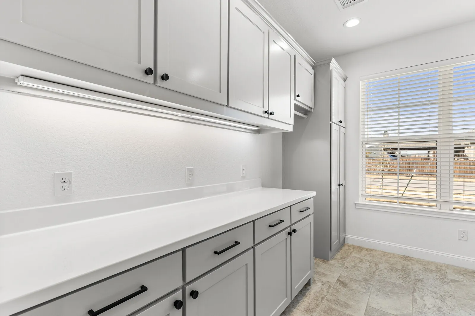 Single Family Residence For Sale in Mc Lennan County , 2217 Slocum Court, Waco, Texas 76655, 4 Bedroom, 3 Bathroom, 2 Garage spaces, 2,085 Sqft, built in 2023, mls#21188915, Real Estate Agent in Waco, Homes For Sale in Mc Lennan county, Homes For Sale in Waco, Realtor in Waco Texas, Real Estate Brokerage Independent Realty Texas, Luminita Cordes Realtor