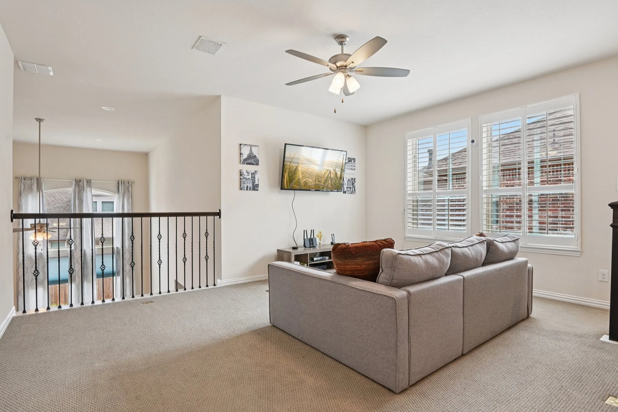 Single Family Residence For Sale in Collin County , 8520 Backwater Bay Cove, Mc Kinney, Texas 75071, 5 Bedroom, 5 Bathroom, 2 Garage spaces, 3,233 Sqft, built in 2018, mls#21184109, Real Estate Agent in Mc Kinney, Homes For Sale in Collin county, Homes For Sale in Mc Kinney, Realtor in Mc Kinney Texas, Real Estate Brokerage Independent Realty Texas, Luminita Cordes Realtor