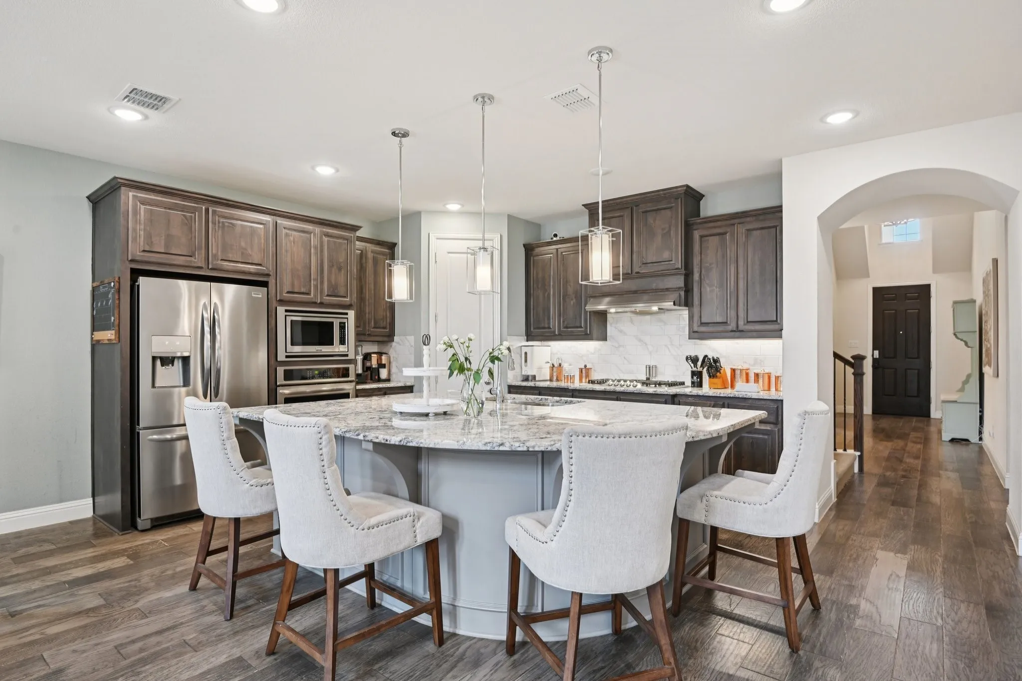 Single Family Residence For Sale in Collin County , 8520 Backwater Bay Cove, Mc Kinney, Texas 75071, 5 Bedroom, 5 Bathroom, 2 Garage spaces, 3,233 Sqft, built in 2018, mls#21184109, Real Estate Agent in Mc Kinney, Homes For Sale in Collin county, Homes For Sale in Mc Kinney, Realtor in Mc Kinney Texas, Real Estate Brokerage Independent Realty Texas, Luminita Cordes Realtor