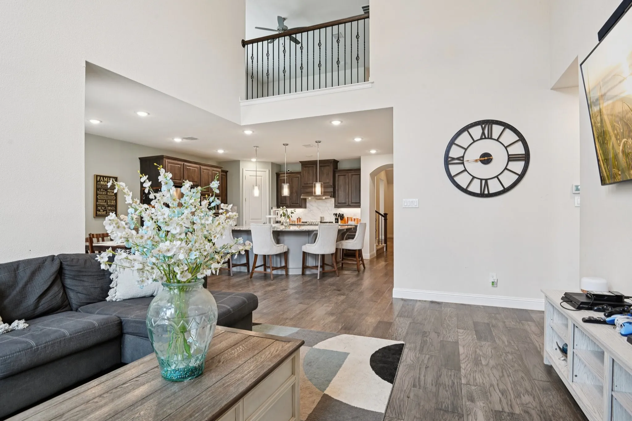Single Family Residence For Sale in Collin County , 8520 Backwater Bay Cove, Mc Kinney, Texas 75071, 5 Bedroom, 5 Bathroom, 2 Garage spaces, 3,233 Sqft, built in 2018, mls#21184109, Real Estate Agent in Mc Kinney, Homes For Sale in Collin county, Homes For Sale in Mc Kinney, Realtor in Mc Kinney Texas, Real Estate Brokerage Independent Realty Texas, Luminita Cordes Realtor