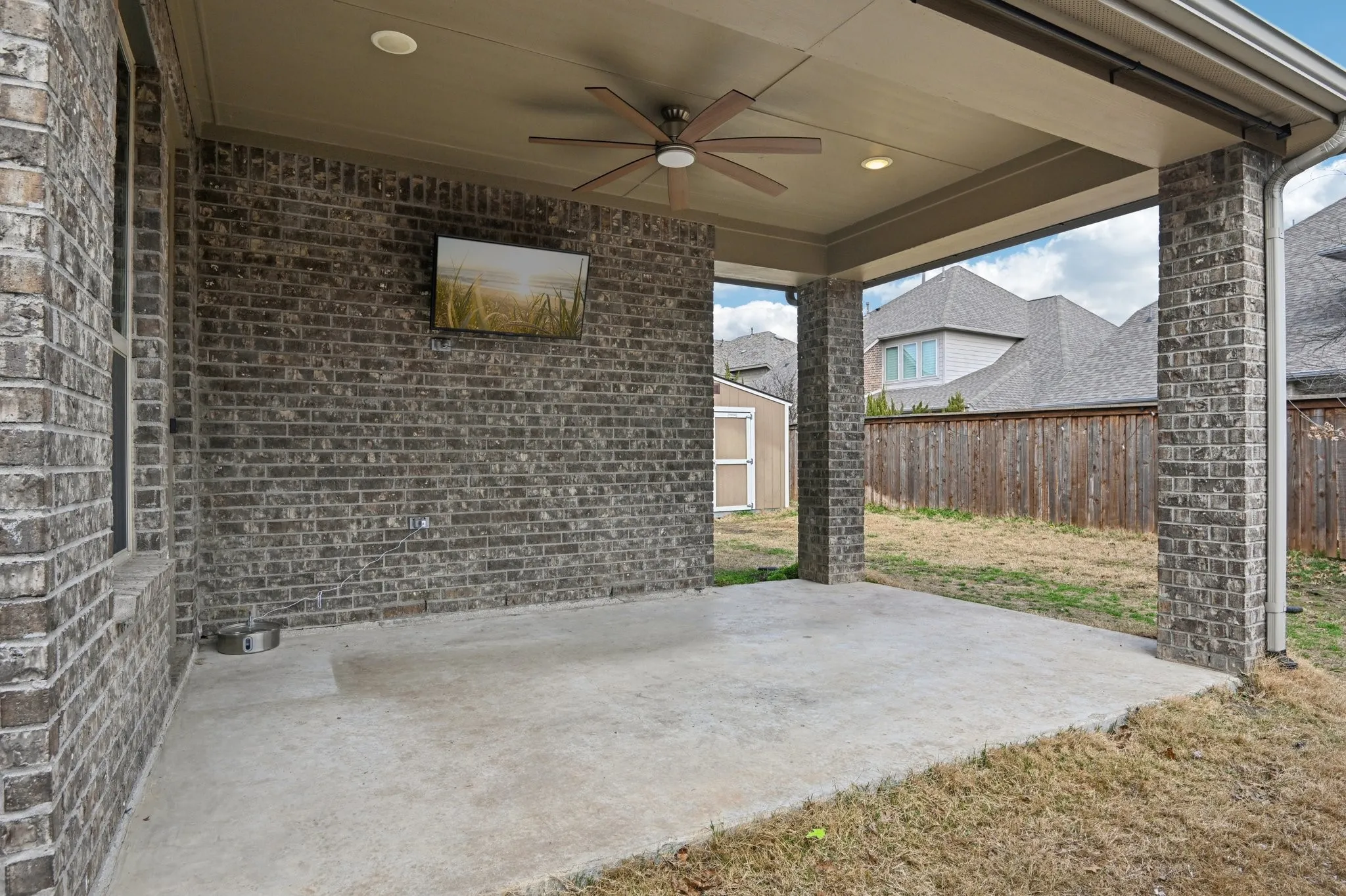 Single Family Residence For Sale in Collin County , 8520 Backwater Bay Cove, Mc Kinney, Texas 75071, 5 Bedroom, 5 Bathroom, 2 Garage spaces, 3,233 Sqft, built in 2018, mls#21184109, Real Estate Agent in Mc Kinney, Homes For Sale in Collin county, Homes For Sale in Mc Kinney, Realtor in Mc Kinney Texas, Real Estate Brokerage Independent Realty Texas, Luminita Cordes Realtor