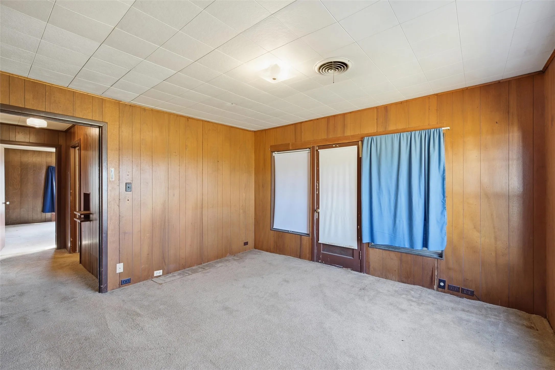 Single Family Residence For Sale in Mc Lennan County , 901 S Old Robinson Road, Robinson, Texas 76706, 4 Bedrooms, 2 Bathrooms, 2 Garage spaces, 1,543 Sqft, built in 1950, Price $369,900, mls#21190161, Real Estate Agent in Robinson, Homes For Sale in Mc Lennan county, Homes For Sale in Robinson, Realtor in Robinson Texas, Real Estate Brokerage Independent Realty Texas, Luminita Cordes Realtor