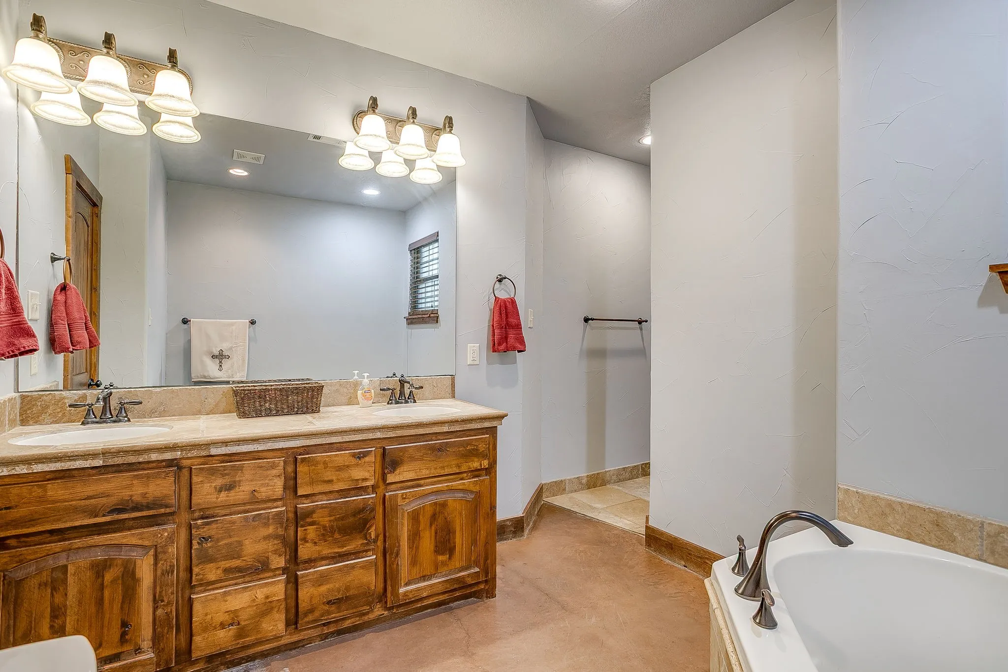 Farm For Sale in Parker County , 2220 Lazy Bend Road, Millsap, Texas 76066, 3 Bedroom, 3 Bathroom, 2 Garage spaces, 1,932 Sqft, built in 2009, mls#21184839, Real Estate Agent in Millsap, Homes For Sale in Parker county, Homes For Sale in Millsap, Realtor in Millsap Texas, Real Estate Brokerage Independent Realty Texas, Luminita Cordes Realtor