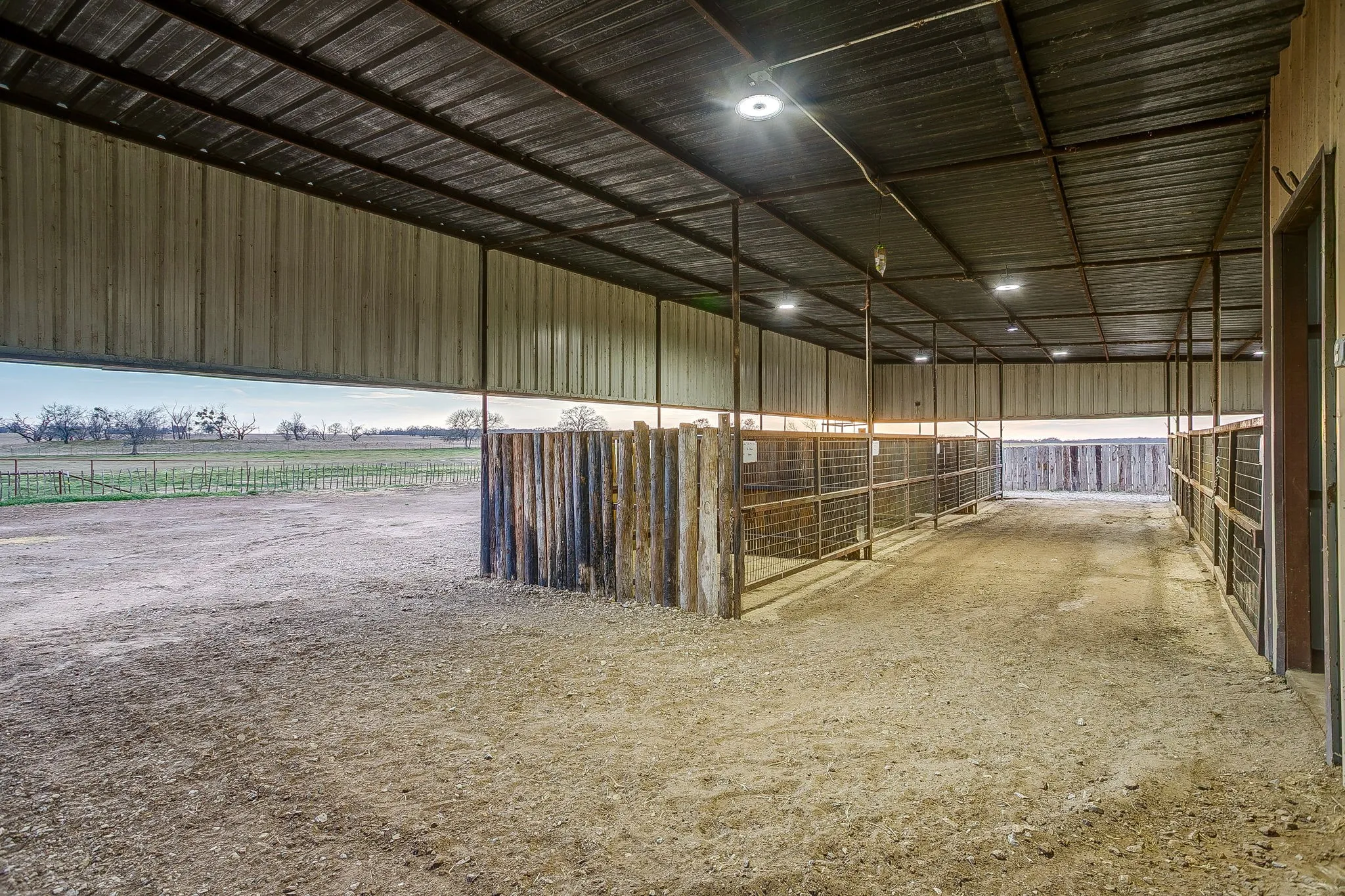 Farm For Sale in Parker County , 2220 Lazy Bend Road, Millsap, Texas 76066, 3 Bedroom, 3 Bathroom, 2 Garage spaces, 1,932 Sqft, built in 2009, mls#21184839, Real Estate Agent in Millsap, Homes For Sale in Parker county, Homes For Sale in Millsap, Realtor in Millsap Texas, Real Estate Brokerage Independent Realty Texas, Luminita Cordes Realtor