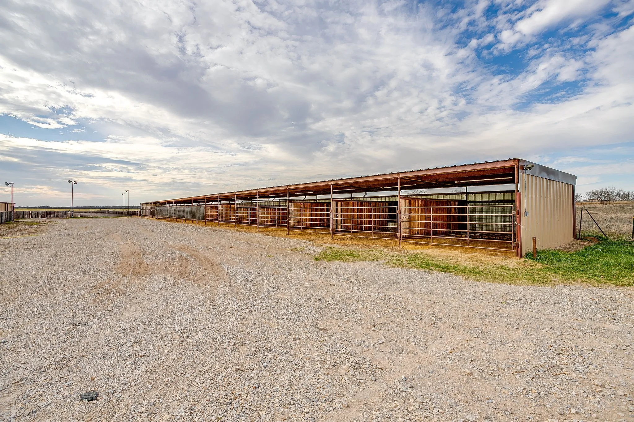 Farm For Sale in Parker County , 2220 Lazy Bend Road, Millsap, Texas 76066, 3 Bedroom, 3 Bathroom, 2 Garage spaces, 1,932 Sqft, built in 2009, mls#21184839, Real Estate Agent in Millsap, Homes For Sale in Parker county, Homes For Sale in Millsap, Realtor in Millsap Texas, Real Estate Brokerage Independent Realty Texas, Luminita Cordes Realtor