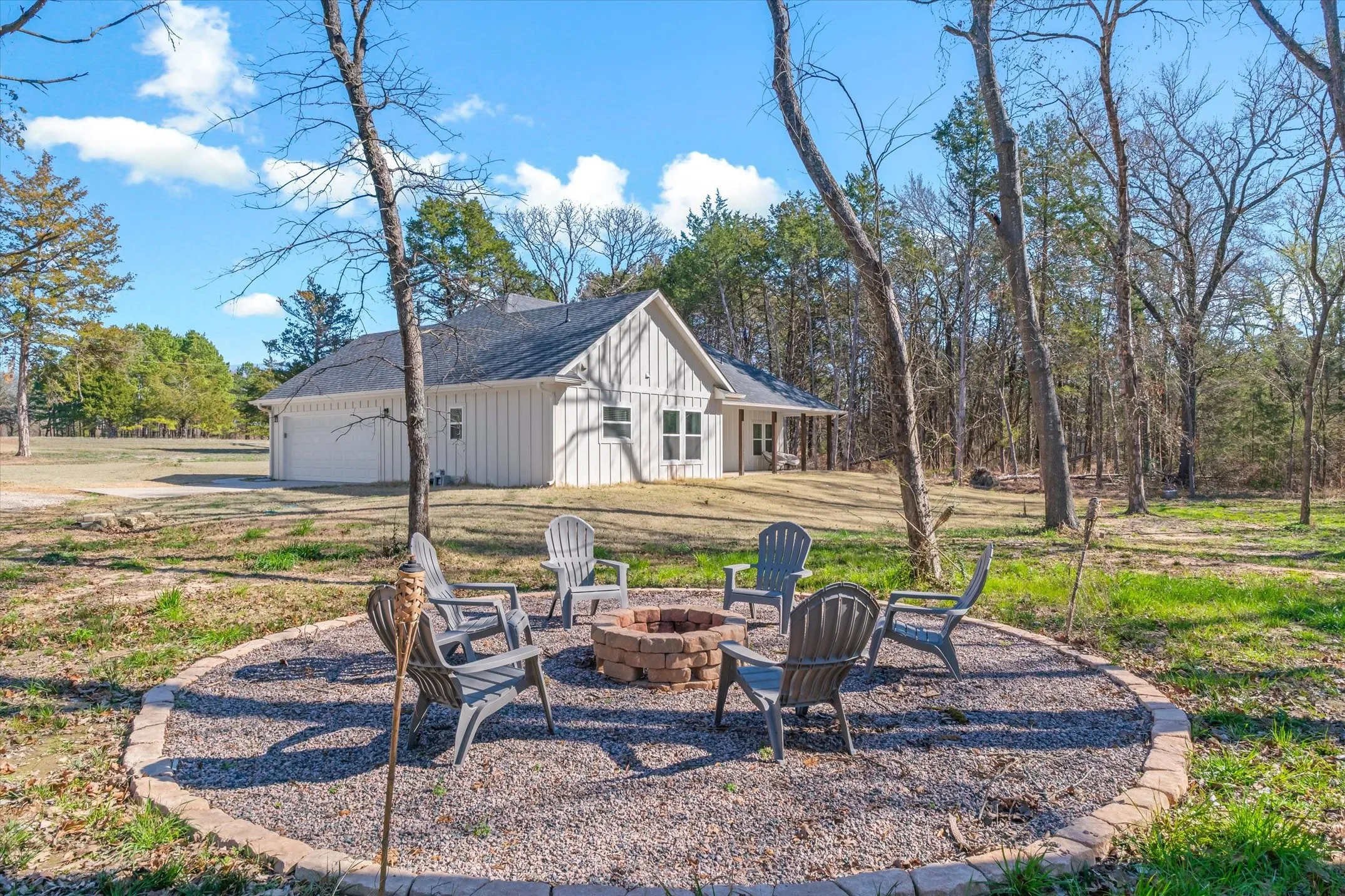 Single Family Residence For Sale in Rains County , 1159 Highway 276, Emory, Texas 75440, 3 Bedroom, 2 Bathroom, 2 Garage spaces, 1,800 Sqft, built in 2025, mls#21187370, Real Estate Agent in Emory, Homes For Sale in Rains county, Homes For Sale in Emory, Realtor in Emory Texas, Real Estate Brokerage Independent Realty Texas, Luminita Cordes Realtor