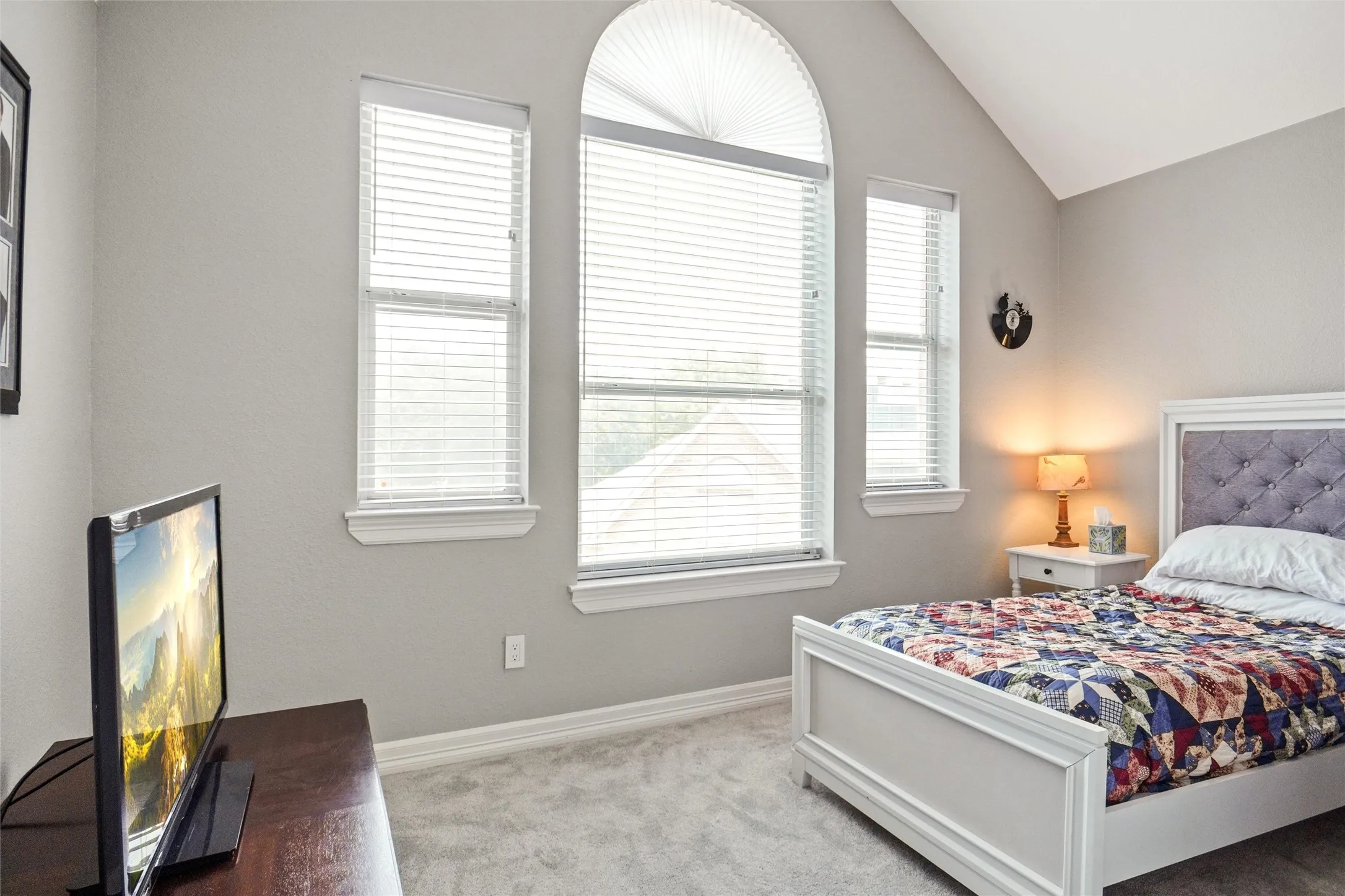 Single Family Residence For Sale in Dallas County , 984 E Bethel School Road, Coppell, Texas 75019, 5 Bedroom, 4 Bathroom, 3 Garage spaces, 3,610 Sqft, built in 1998, Preowned, mls#21185983, Real Estate Agent in Coppell, Homes For Sale in Dallas county, Homes For Sale in Coppell, Realtor in Coppell Texas, Real Estate Brokerage Independent Realty Texas, Luminita Cordes Realtor