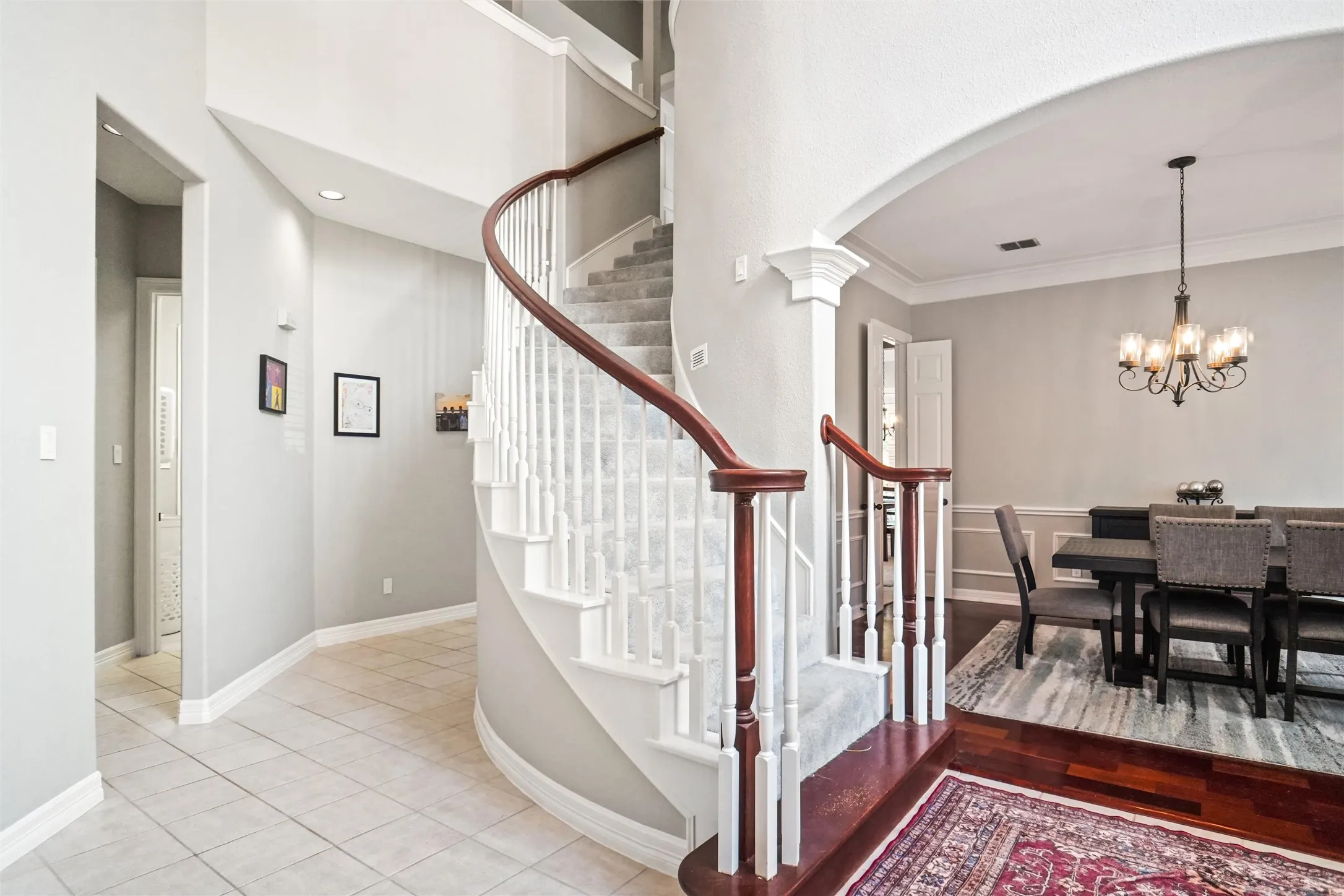 Single Family Residence For Sale in Dallas County , 984 E Bethel School Road, Coppell, Texas 75019, 5 Bedroom, 4 Bathroom, 3 Garage spaces, 3,610 Sqft, built in 1998, Preowned, mls#21185983, Real Estate Agent in Coppell, Homes For Sale in Dallas county, Homes For Sale in Coppell, Realtor in Coppell Texas, Real Estate Brokerage Independent Realty Texas, Luminita Cordes Realtor