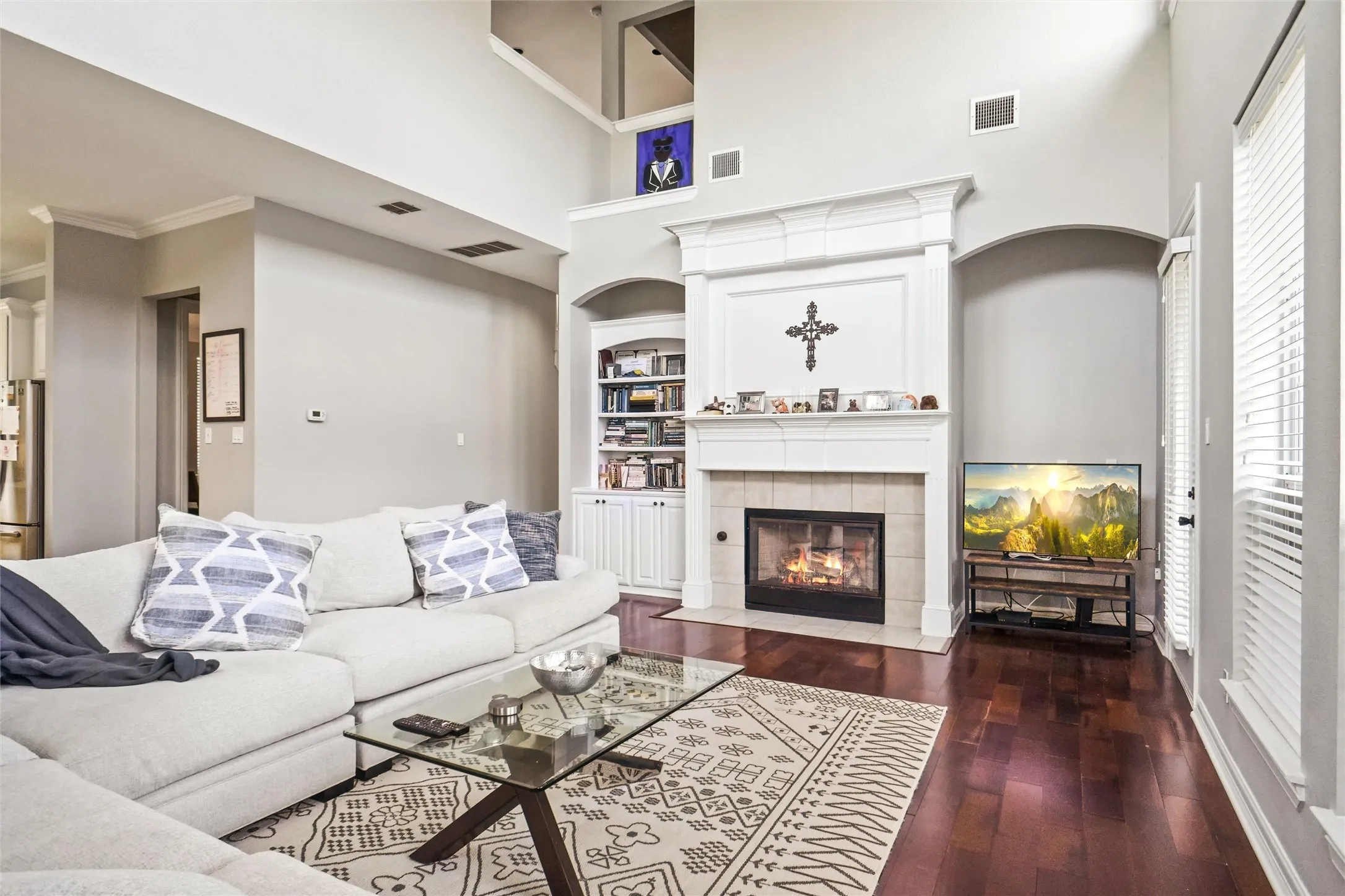 Single Family Residence For Sale in Dallas County , 984 E Bethel School Road, Coppell, Texas 75019, 5 Bedroom, 4 Bathroom, 3 Garage spaces, 3,610 Sqft, built in 1998, Preowned, mls#21185983, Real Estate Agent in Coppell, Homes For Sale in Dallas county, Homes For Sale in Coppell, Realtor in Coppell Texas, Real Estate Brokerage Independent Realty Texas, Luminita Cordes Realtor