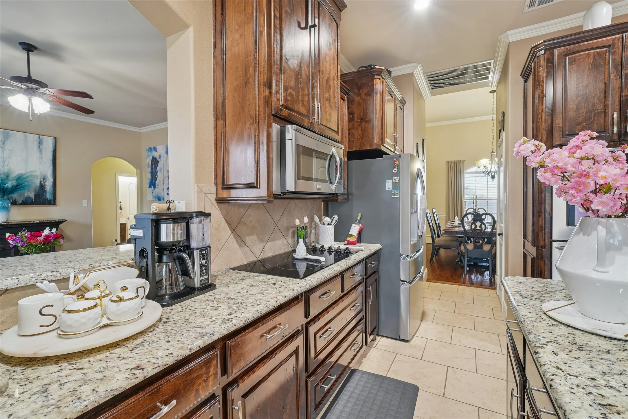 Open Concept to the living room and breakfast nook.