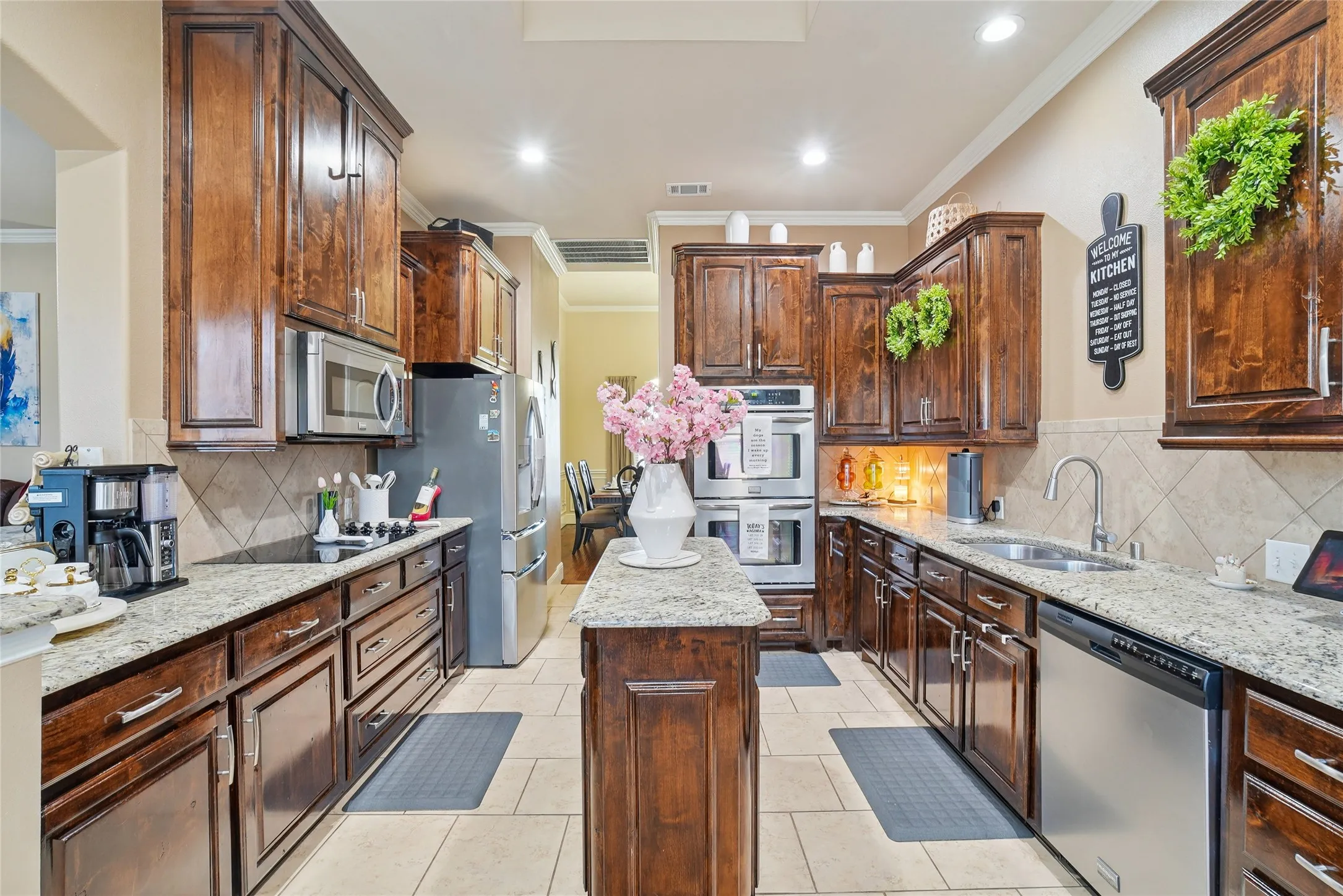 Lots of cabinet space and Walking Pantry