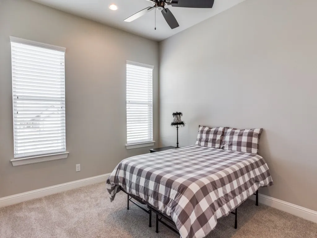 Single Family Residence For Sale in Parker County , 2000 Ragland Trail, Azle, Texas 76020, 4 Bedroom, 4 Bathroom, 3 Garage spaces, 3,059 Sqft, built in 2021, Preowned, mls#21184801, Real Estate Agent in Azle, Homes For Sale in Parker county, Homes For Sale in Azle, Realtor in Azle Texas, Real Estate Brokerage Independent Realty Texas, Luminita Cordes Realtor