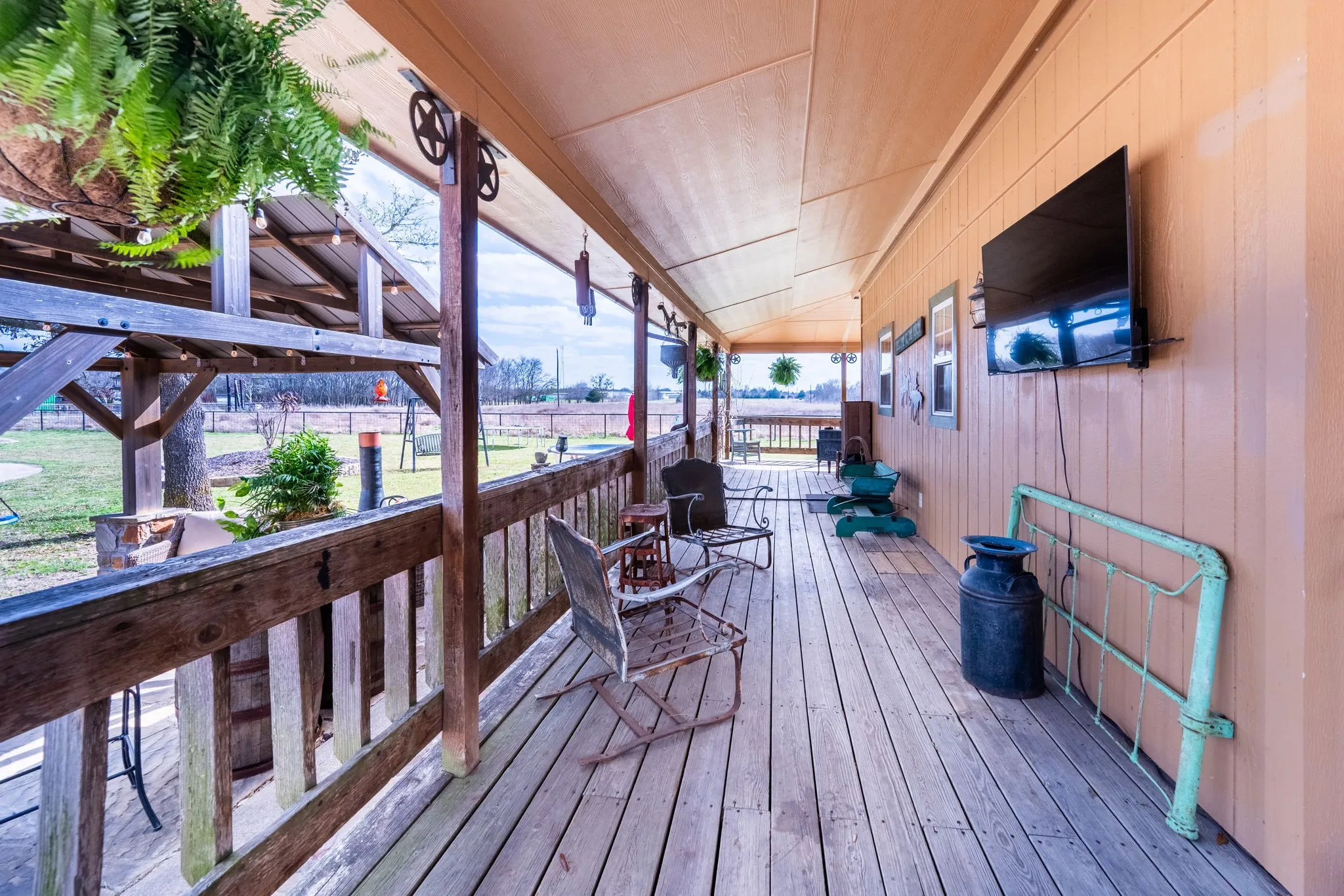 Wrap around porch!