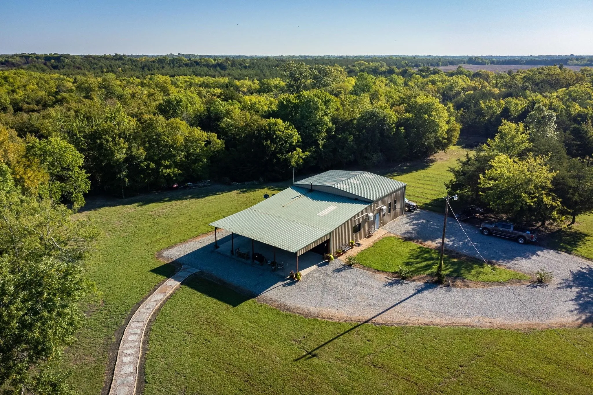 Close up aerial view of Barndo