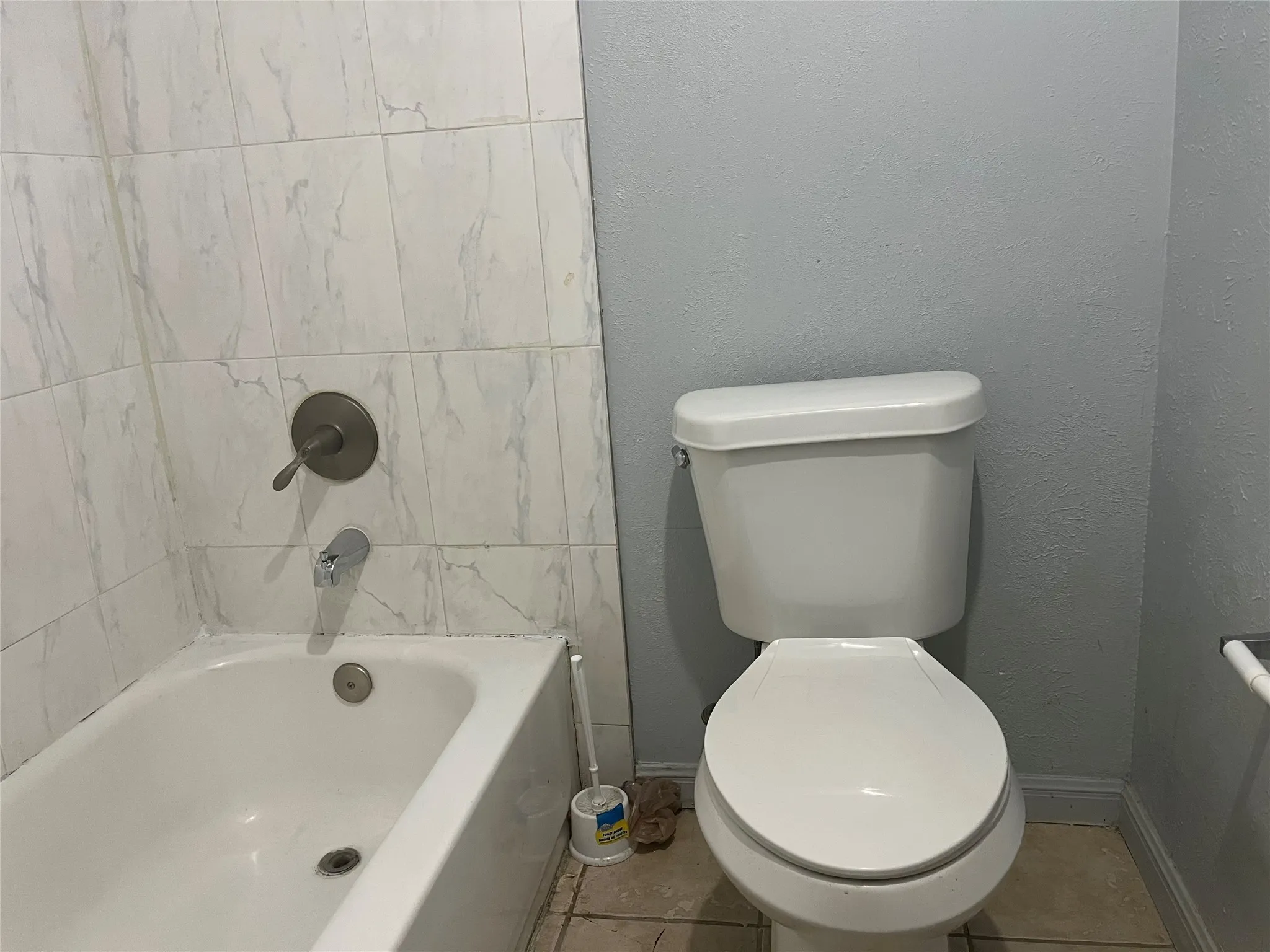 Single Family Residence For Sale in Collin County , 4444 Boston Drive, Plano, Texas 75093, 4 Bedroom, 3 Bathroom, 2 Garage spaces, 2,465 Sqft, built in 1980, mls#21167105, Real Estate Agent in Plano, Homes For Sale in Collin county, Homes For Sale in Plano, Realtor in Plano Texas, Real Estate Brokerage Independent Realty Texas, Luminita Cordes Realtor