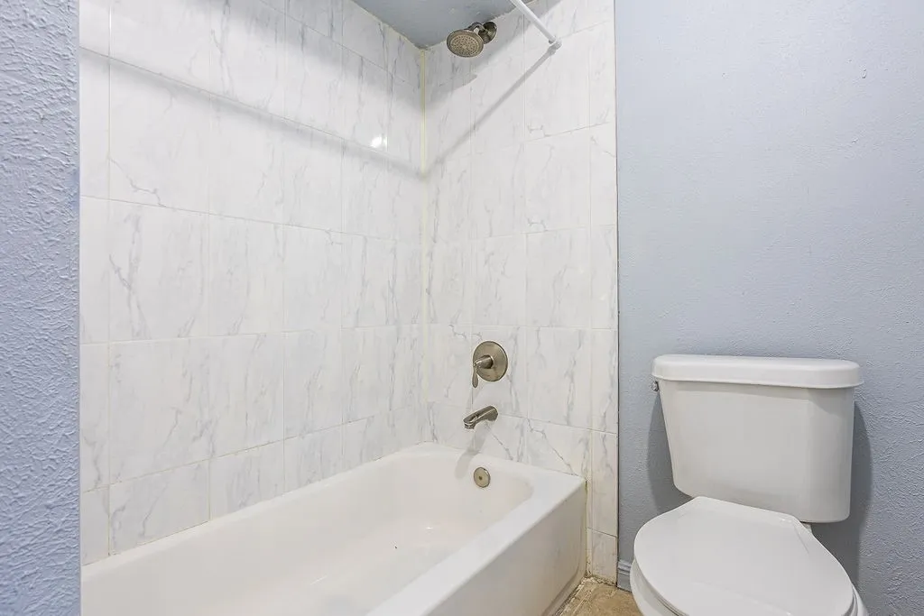 Single Family Residence For Sale in Collin County , 4444 Boston Drive, Plano, Texas 75093, 4 Bedroom, 3 Bathroom, 2 Garage spaces, 2,465 Sqft, built in 1980, mls#21167105, Real Estate Agent in Plano, Homes For Sale in Collin county, Homes For Sale in Plano, Realtor in Plano Texas, Real Estate Brokerage Independent Realty Texas, Luminita Cordes Realtor