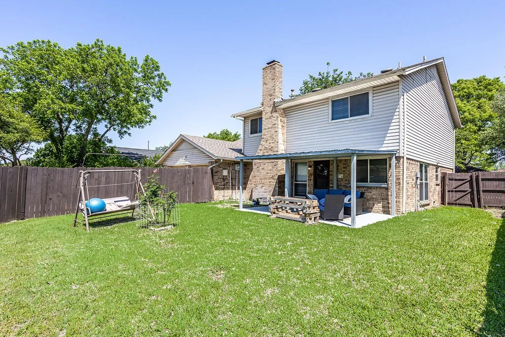 Single Family Residence For Sale in Collin County , 4444 Boston Drive, Plano, Texas 75093, 4 Bedroom, 3 Bathroom, 2 Garage spaces, 2,465 Sqft, built in 1980, mls#21167105, Real Estate Agent in Plano, Homes For Sale in Collin county, Homes For Sale in Plano, Realtor in Plano Texas, Real Estate Brokerage Independent Realty Texas, Luminita Cordes Realtor