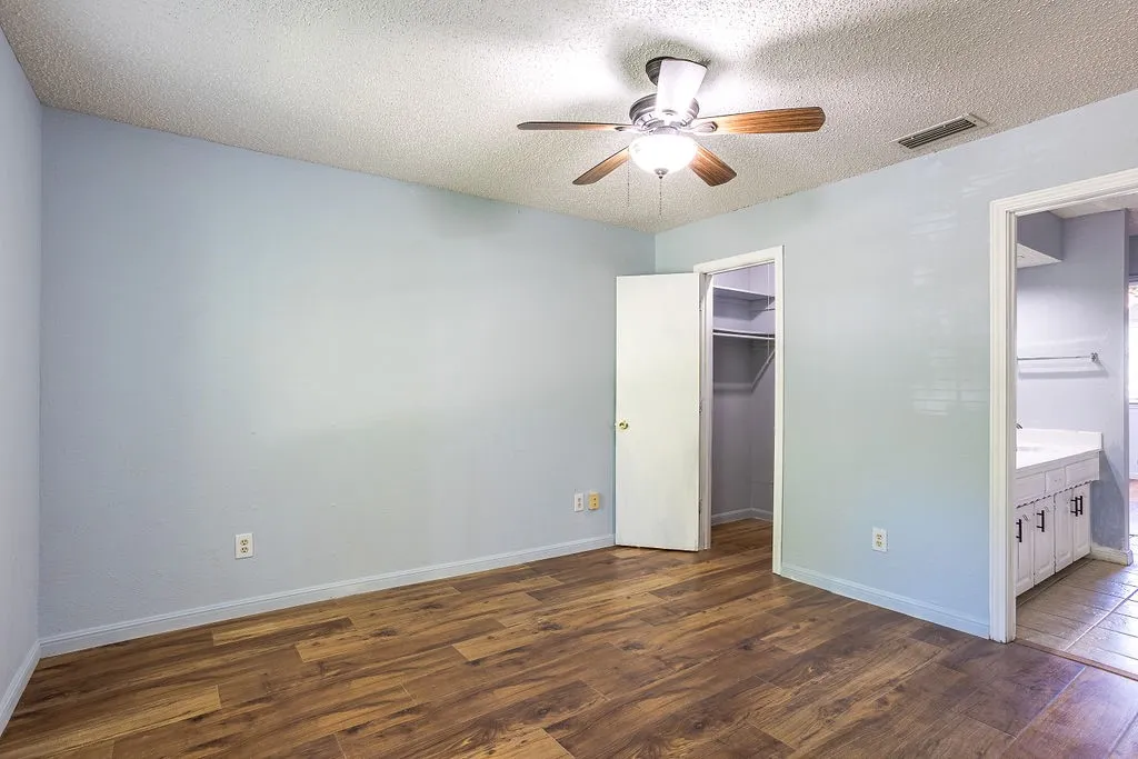 Single Family Residence For Sale in Collin County , 4444 Boston Drive, Plano, Texas 75093, 4 Bedroom, 3 Bathroom, 2 Garage spaces, 2,465 Sqft, built in 1980, mls#21167105, Real Estate Agent in Plano, Homes For Sale in Collin county, Homes For Sale in Plano, Realtor in Plano Texas, Real Estate Brokerage Independent Realty Texas, Luminita Cordes Realtor