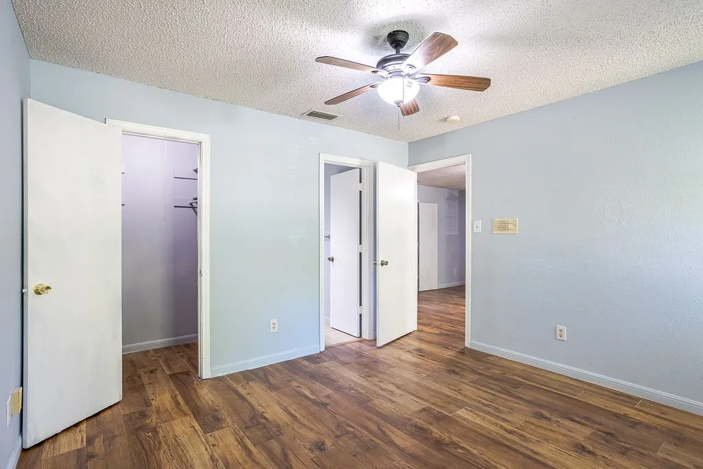 Single Family Residence For Sale in Collin County , 4444 Boston Drive, Plano, Texas 75093, 4 Bedroom, 3 Bathroom, 2 Garage spaces, 2,465 Sqft, built in 1980, mls#21167105, Real Estate Agent in Plano, Homes For Sale in Collin county, Homes For Sale in Plano, Realtor in Plano Texas, Real Estate Brokerage Independent Realty Texas, Luminita Cordes Realtor