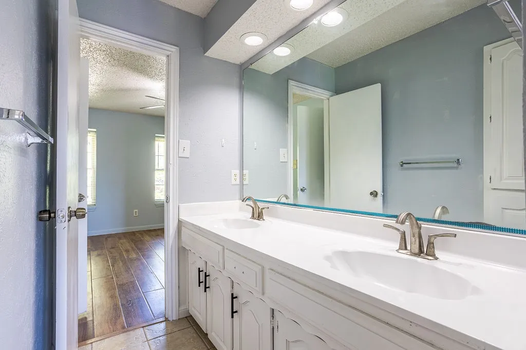 Single Family Residence For Sale in Collin County , 4444 Boston Drive, Plano, Texas 75093, 4 Bedroom, 3 Bathroom, 2 Garage spaces, 2,465 Sqft, built in 1980, mls#21167105, Real Estate Agent in Plano, Homes For Sale in Collin county, Homes For Sale in Plano, Realtor in Plano Texas, Real Estate Brokerage Independent Realty Texas, Luminita Cordes Realtor