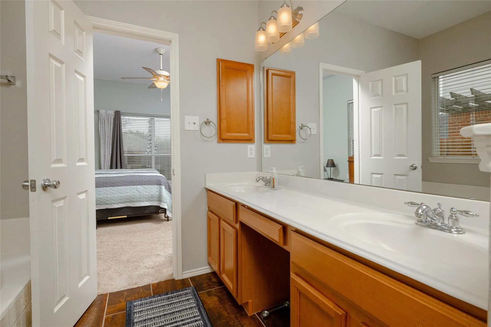 Single Family Residence For Sale in Denton County , 1627 Heron Drive, Aubrey, Texas 76227, 3 Bedroom, 3 Bathroom, 2 Garage spaces, 2,266 Sqft, built in 2004, Preowned, mls#21190618, Real Estate Agent in Aubrey, Homes For Sale in Denton county, Homes For Sale in Aubrey, Realtor in Aubrey Texas, Real Estate Brokerage Independent Realty Texas, Luminita Cordes Realtor