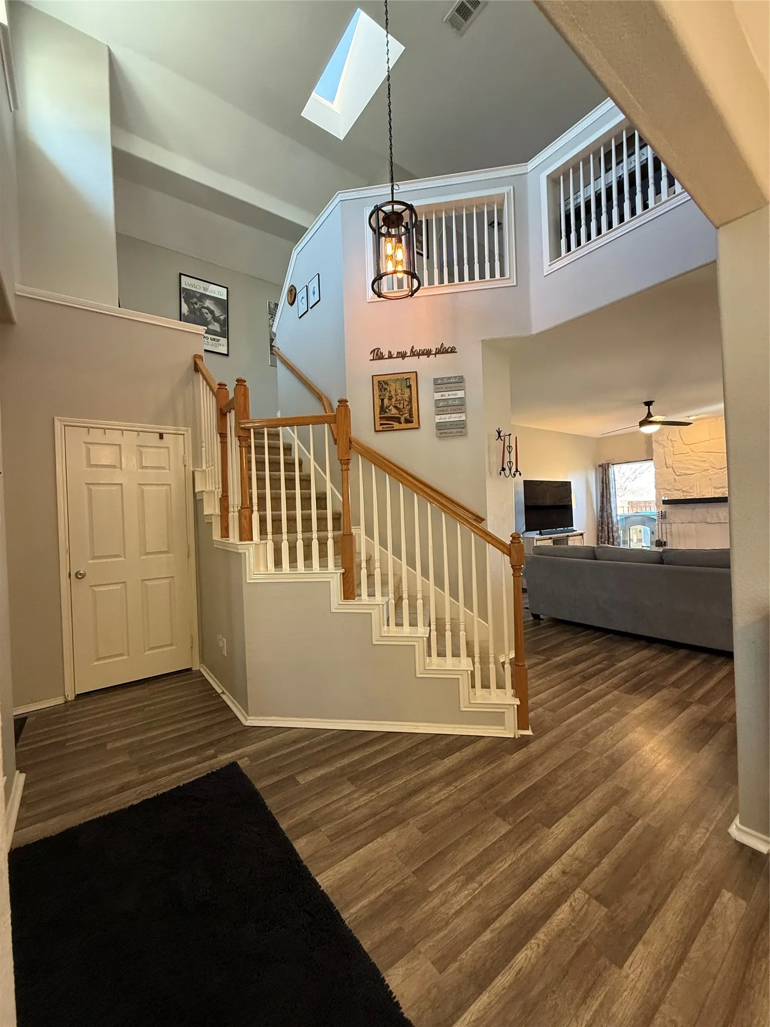Single Family Residence For Sale in Denton County , 1627 Heron Drive, Aubrey, Texas 76227, 3 Bedroom, 3 Bathroom, 2 Garage spaces, 2,266 Sqft, built in 2004, Preowned, mls#21190618, Real Estate Agent in Aubrey, Homes For Sale in Denton county, Homes For Sale in Aubrey, Realtor in Aubrey Texas, Real Estate Brokerage Independent Realty Texas, Luminita Cordes Realtor