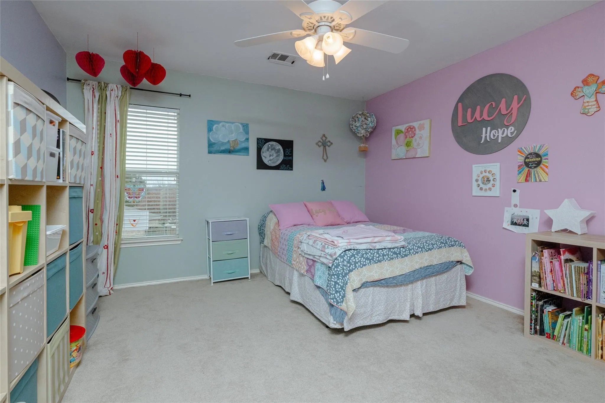 Single Family Residence For Sale in Denton County , 1627 Heron Drive, Aubrey, Texas 76227, 3 Bedroom, 3 Bathroom, 2 Garage spaces, 2,266 Sqft, built in 2004, Preowned, mls#21190618, Real Estate Agent in Aubrey, Homes For Sale in Denton county, Homes For Sale in Aubrey, Realtor in Aubrey Texas, Real Estate Brokerage Independent Realty Texas, Luminita Cordes Realtor