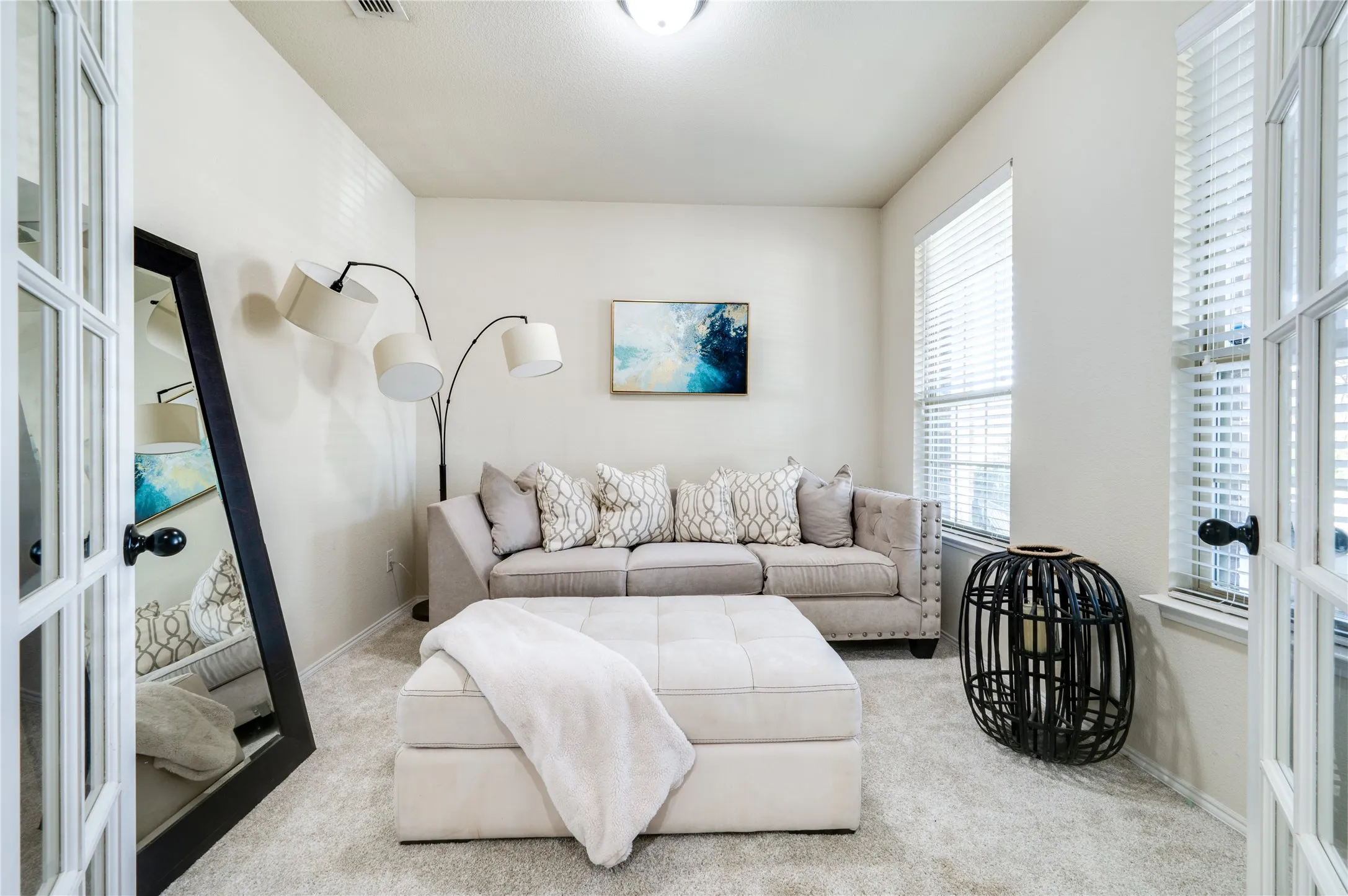 Single Family Residence For Sale in Denton County , 1120 Black Cherry Drive, Aubrey, Texas 76227, 4 Bedroom, 3 Bathroom, 2 Garage spaces, 2,631 Sqft, built in 2014, Preowned, mls#21176508, Real Estate Agent in Aubrey, Homes For Sale in Denton county, Homes For Sale in Aubrey, Realtor in Aubrey Texas, Real Estate Brokerage Independent Realty Texas, Luminita Cordes Realtor