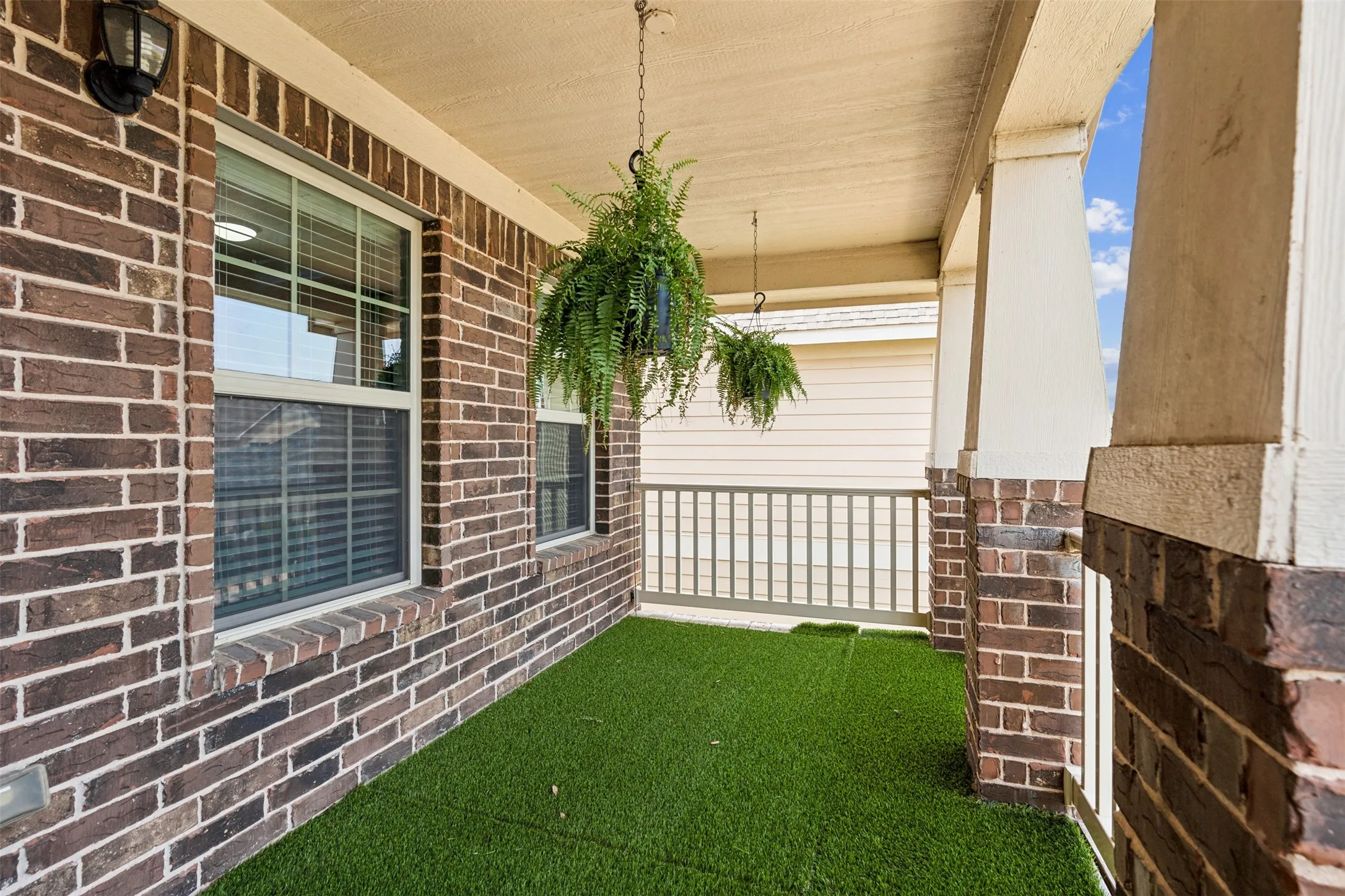 Single Family Residence For Sale in Denton County , 1120 Black Cherry Drive, Aubrey, Texas 76227, 4 Bedroom, 3 Bathroom, 2 Garage spaces, 2,631 Sqft, built in 2014, Preowned, mls#21176508, Real Estate Agent in Aubrey, Homes For Sale in Denton county, Homes For Sale in Aubrey, Realtor in Aubrey Texas, Real Estate Brokerage Independent Realty Texas, Luminita Cordes Realtor