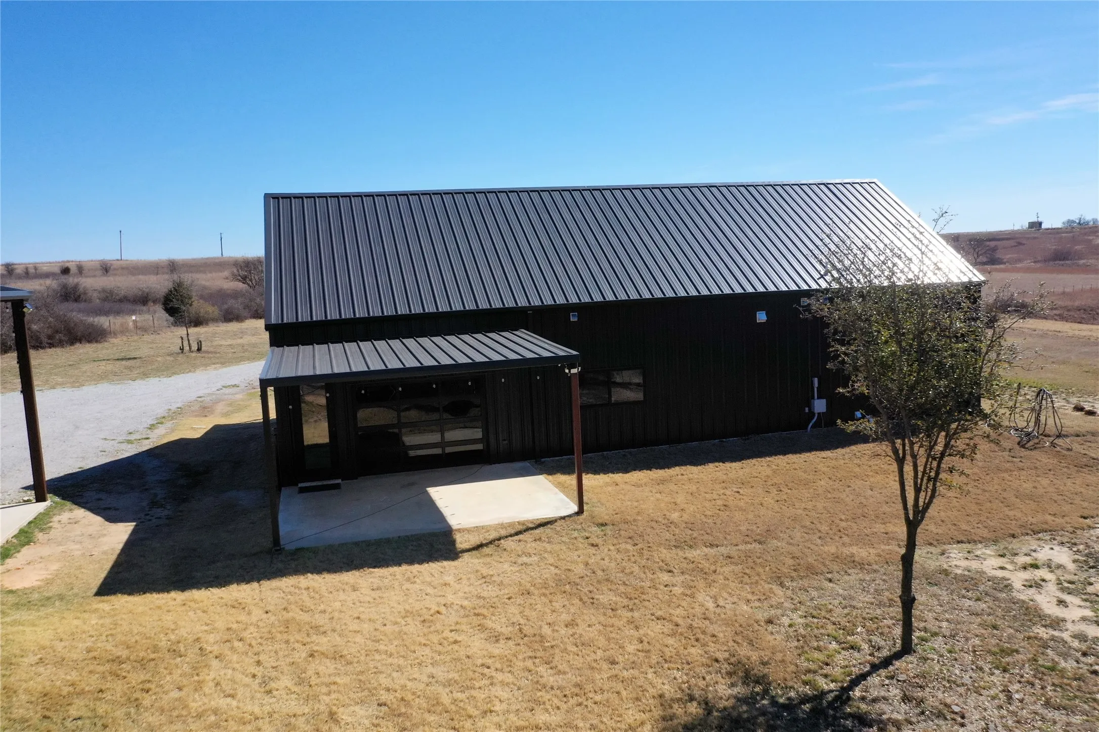 Single Family Residence For Sale in Wise County , 500 County Road 2745, Decatur, Texas 76234, 4 Bedroom, 2 Bathroom, Garage spaces, 2,408 Sqft, built in 2023, Preowned, mls#21189139, Real Estate Agent in Decatur, Homes For Sale in Wise county, Homes For Sale in Decatur, Realtor in Decatur Texas, Real Estate Brokerage Independent Realty Texas, Luminita Cordes Realtor