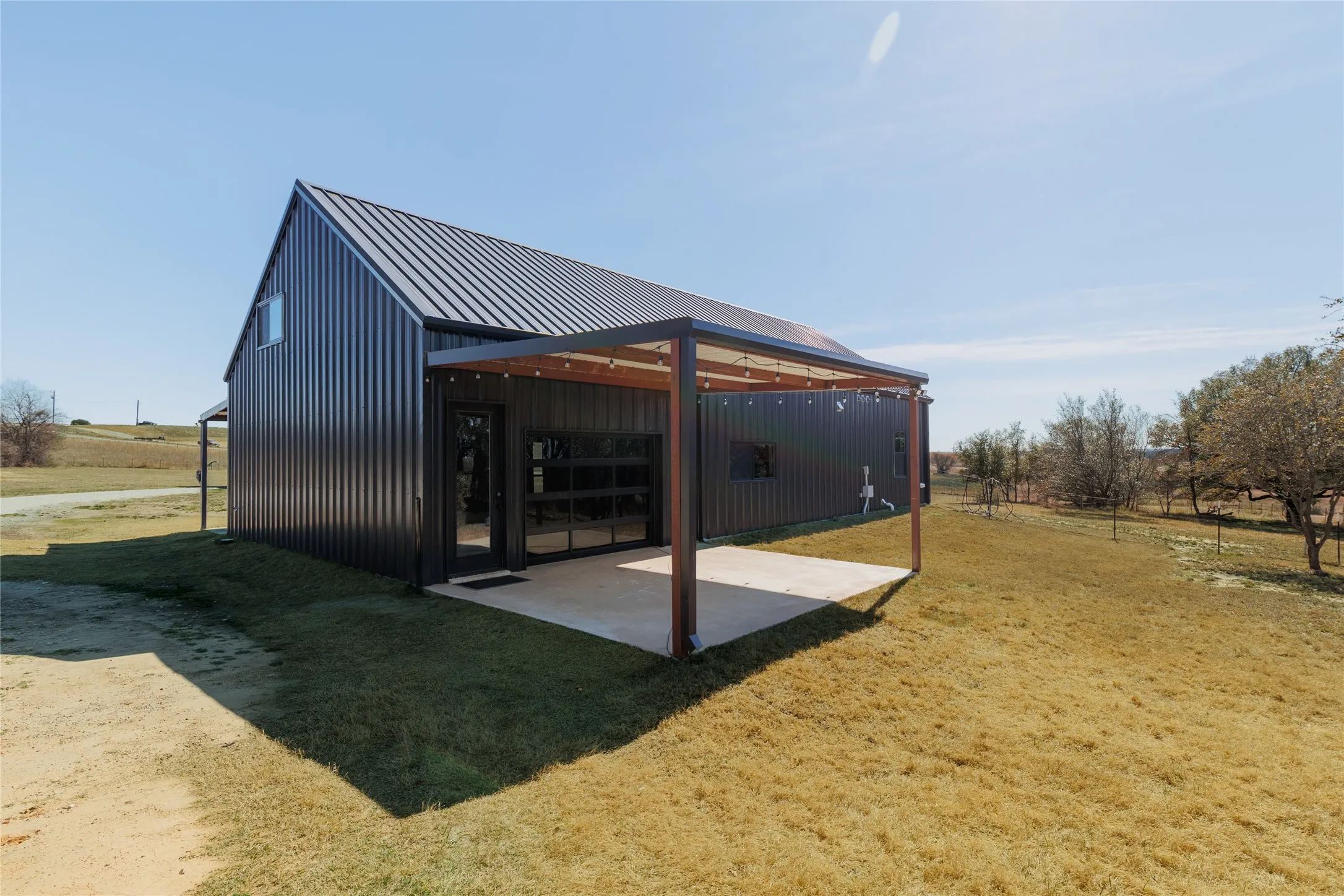 Single Family Residence For Sale in Wise County , 500 County Road 2745, Decatur, Texas 76234, 4 Bedroom, 2 Bathroom, Garage spaces, 2,408 Sqft, built in 2023, Preowned, mls#21189139, Real Estate Agent in Decatur, Homes For Sale in Wise county, Homes For Sale in Decatur, Realtor in Decatur Texas, Real Estate Brokerage Independent Realty Texas, Luminita Cordes Realtor