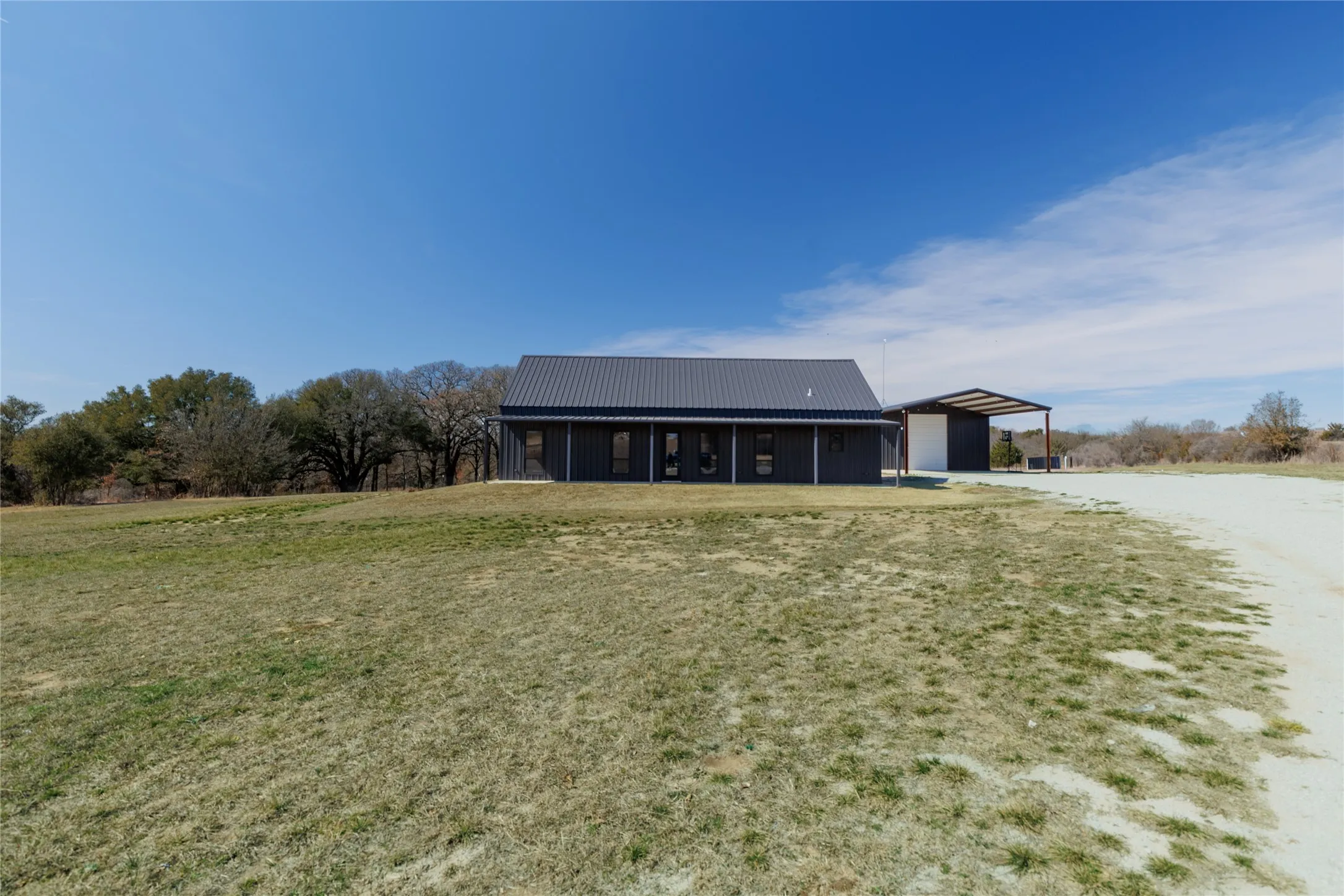 Single Family Residence For Sale in Wise County , 500 County Road 2745, Decatur, Texas 76234, 4 Bedroom, 2 Bathroom, Garage spaces, 2,408 Sqft, built in 2023, Preowned, mls#21189139, Real Estate Agent in Decatur, Homes For Sale in Wise county, Homes For Sale in Decatur, Realtor in Decatur Texas, Real Estate Brokerage Independent Realty Texas, Luminita Cordes Realtor