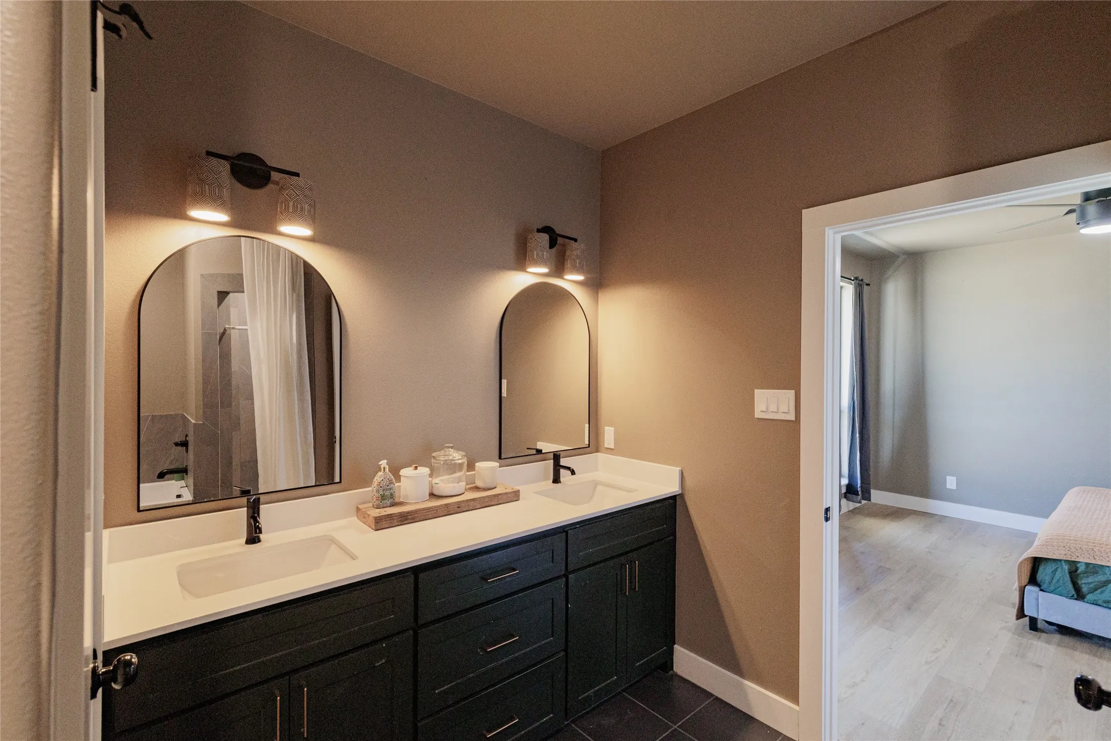 Single Family Residence For Sale in Wise County , 500 County Road 2745, Decatur, Texas 76234, 4 Bedroom, 2 Bathroom, Garage spaces, 2,408 Sqft, built in 2023, Preowned, mls#21189139, Real Estate Agent in Decatur, Homes For Sale in Wise county, Homes For Sale in Decatur, Realtor in Decatur Texas, Real Estate Brokerage Independent Realty Texas, Luminita Cordes Realtor