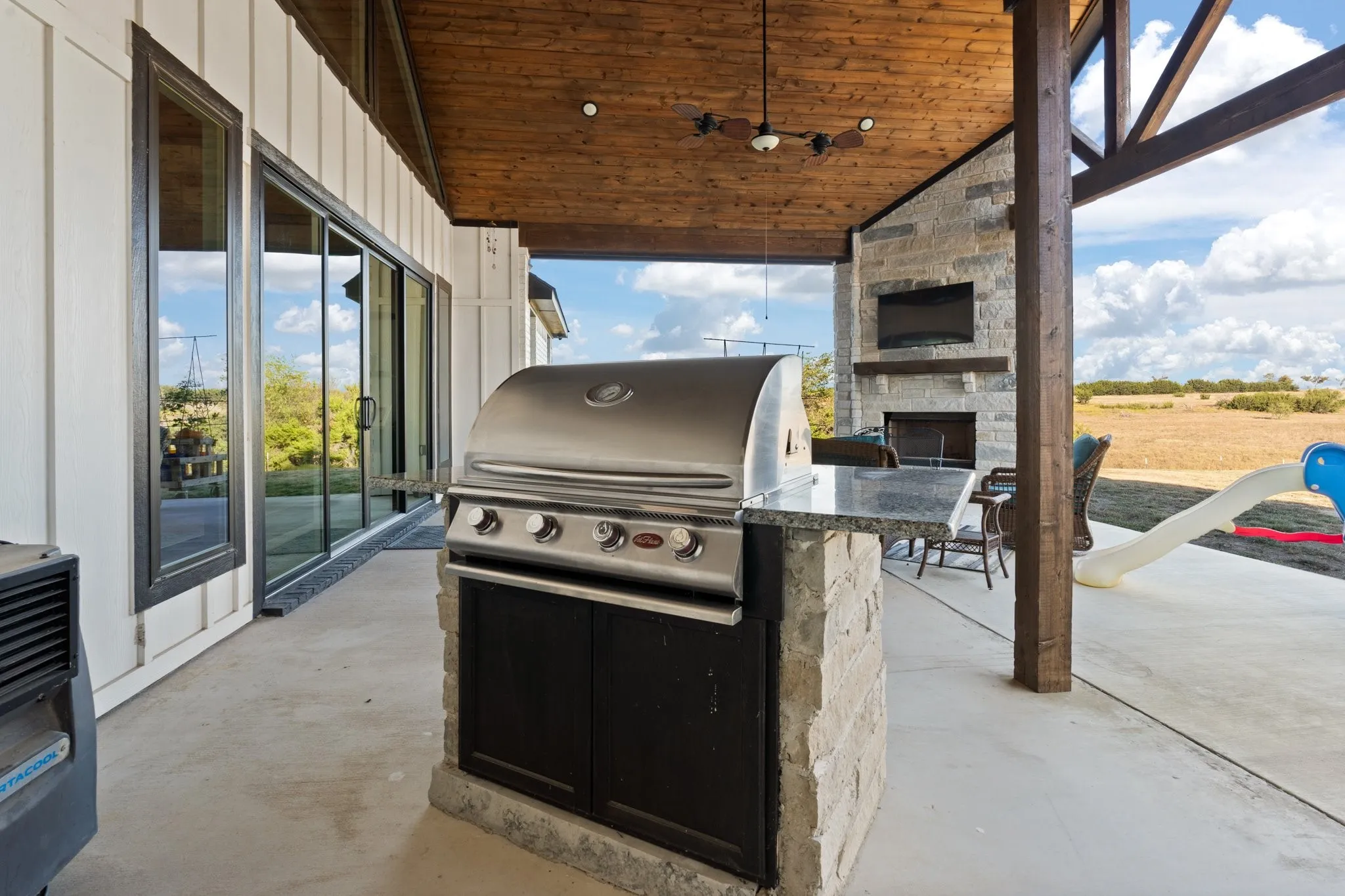 Patio with built in grill