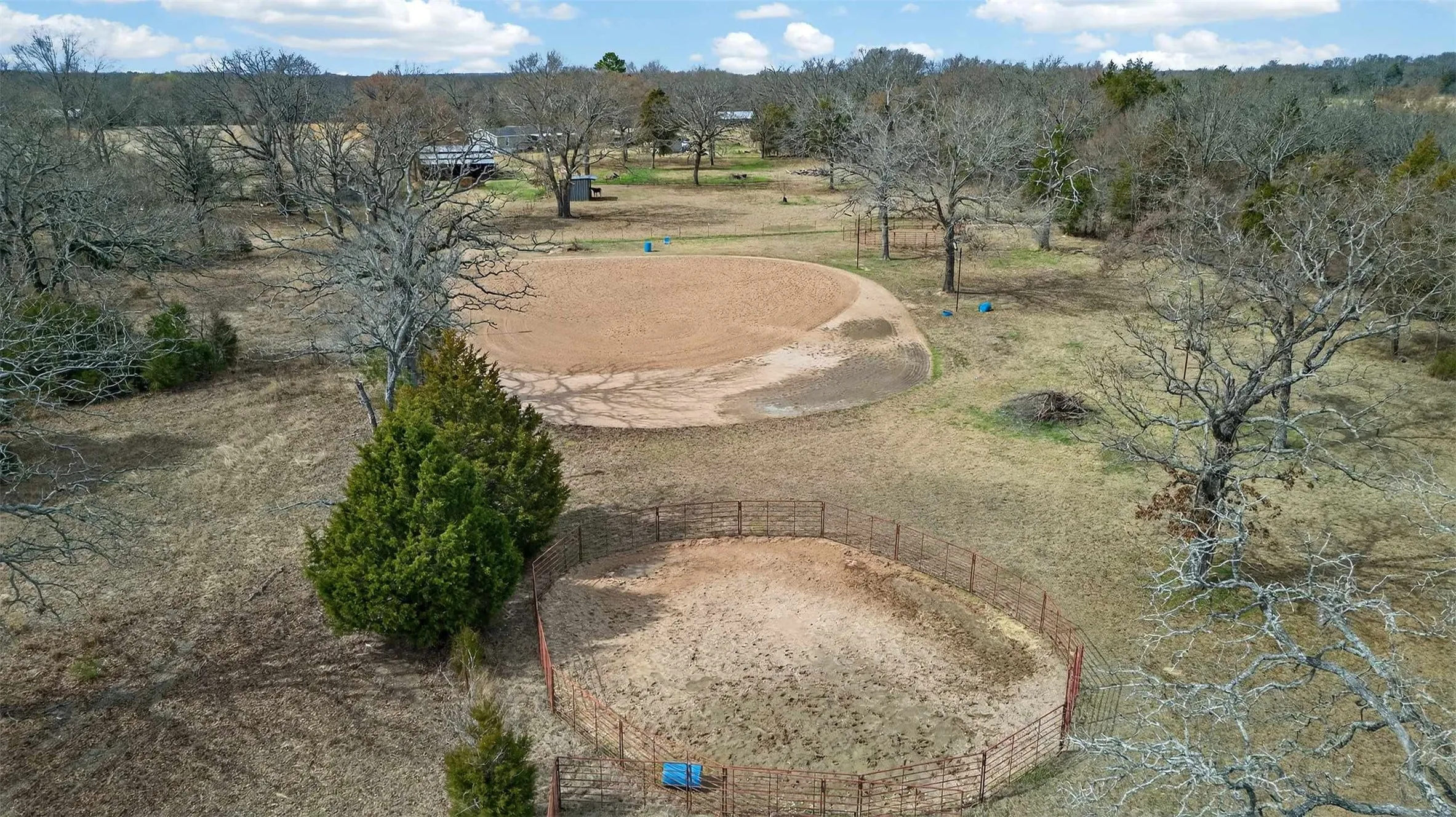 Manufactured Home For Sale in Van Zandt County , 743 VZ County Road 4222, Athens, Texas 75752, 3 Bedroom, 2 Bathroom, Garage spaces, 2,184 Sqft, built in 1999, Preowned, mls#21191158, Real Estate Agent in Athens, Homes For Sale in Van Zandt county, Homes For Sale in Athens, Realtor in Athens Texas, Real Estate Brokerage Independent Realty Texas, Luminita Cordes Realtor