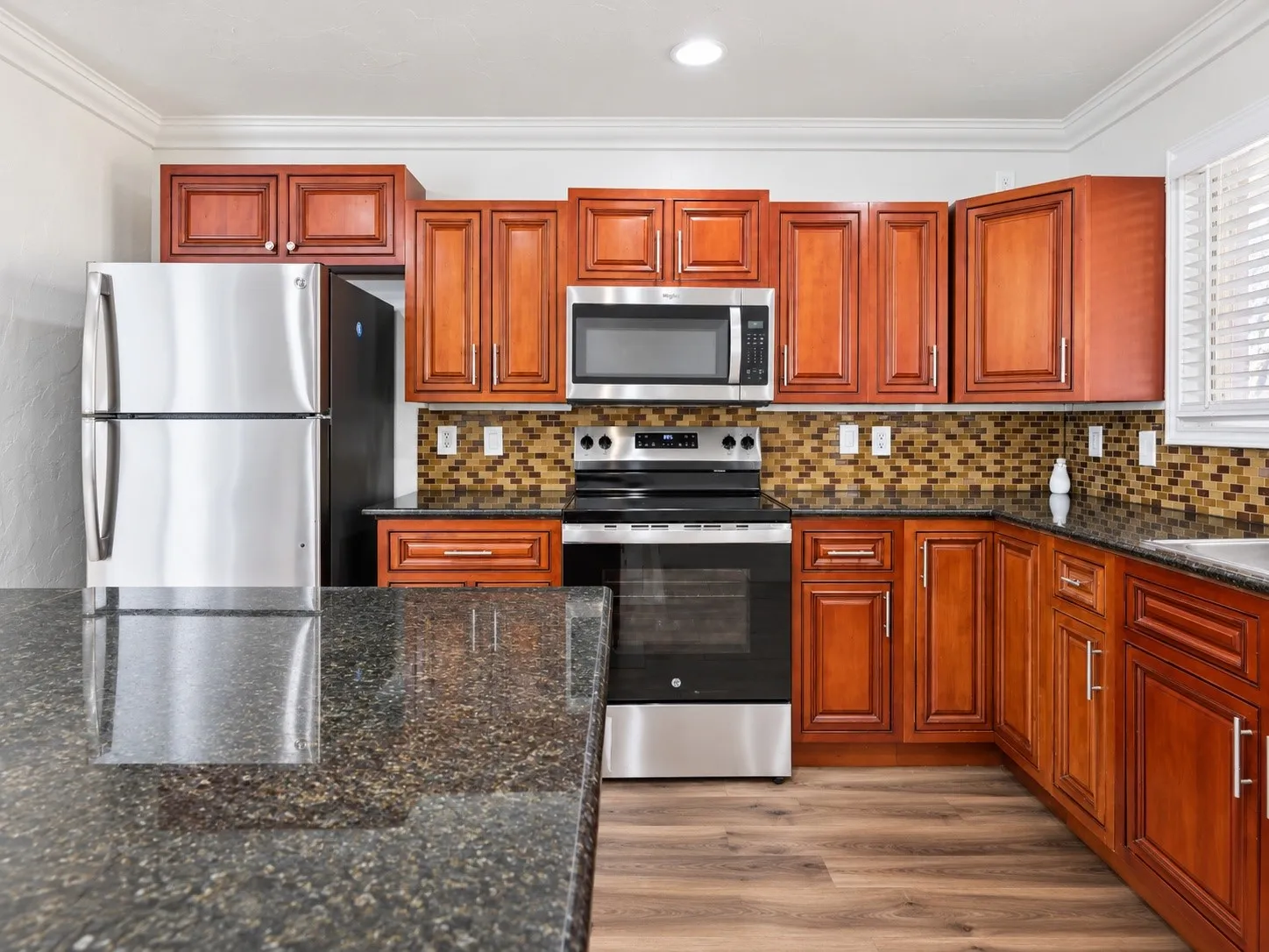 Single Family Residence For Sale in Tarrant County , 10904 Braemoor Drive, Fort Worth, Texas 76052, 3 Bedroom, 2 Bathroom, 2 Garage spaces, 1,532 Sqft, built in 2006, mls#21182588, Real Estate Agent in Fort Worth, Homes For Sale in Tarrant county, Homes For Sale in Fort Worth, Realtor in Fort Worth Texas, Real Estate Brokerage Independent Realty Texas, Luminita Cordes Realtor