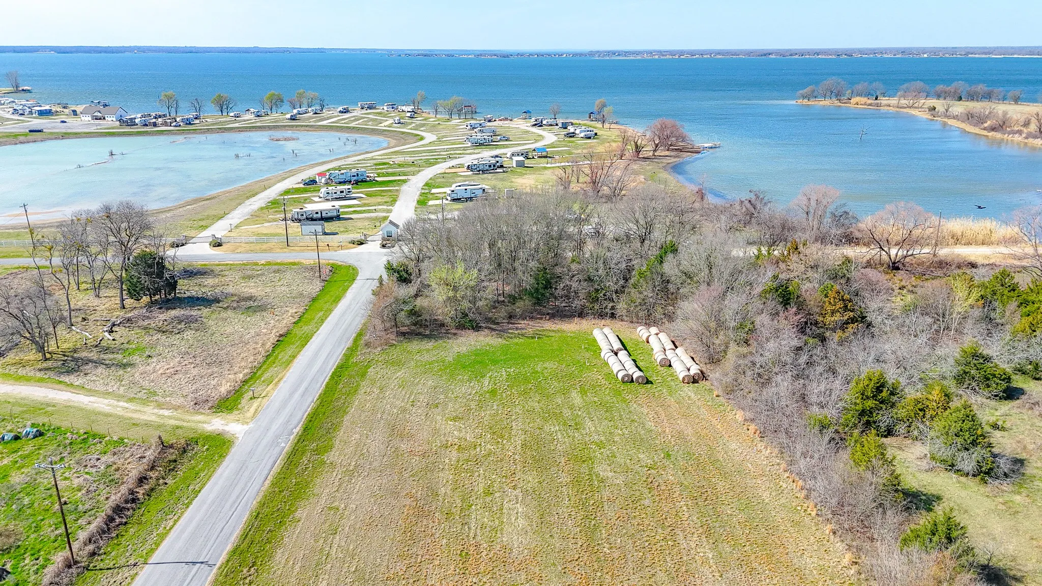 Unimproved Land For Sale in Navarro County , Lot 1 SE CR 3300, Kerens, Texas 75144, 0, 0, Garage spaces, 0 Sqft, built in 0, mls#21190173, Real Estate Agent in Kerens, Homes For Sale in Navarro county, Homes For Sale in Kerens, Realtor in Kerens Texas, Real Estate Brokerage Independent Realty Texas, Luminita Cordes Realtor
