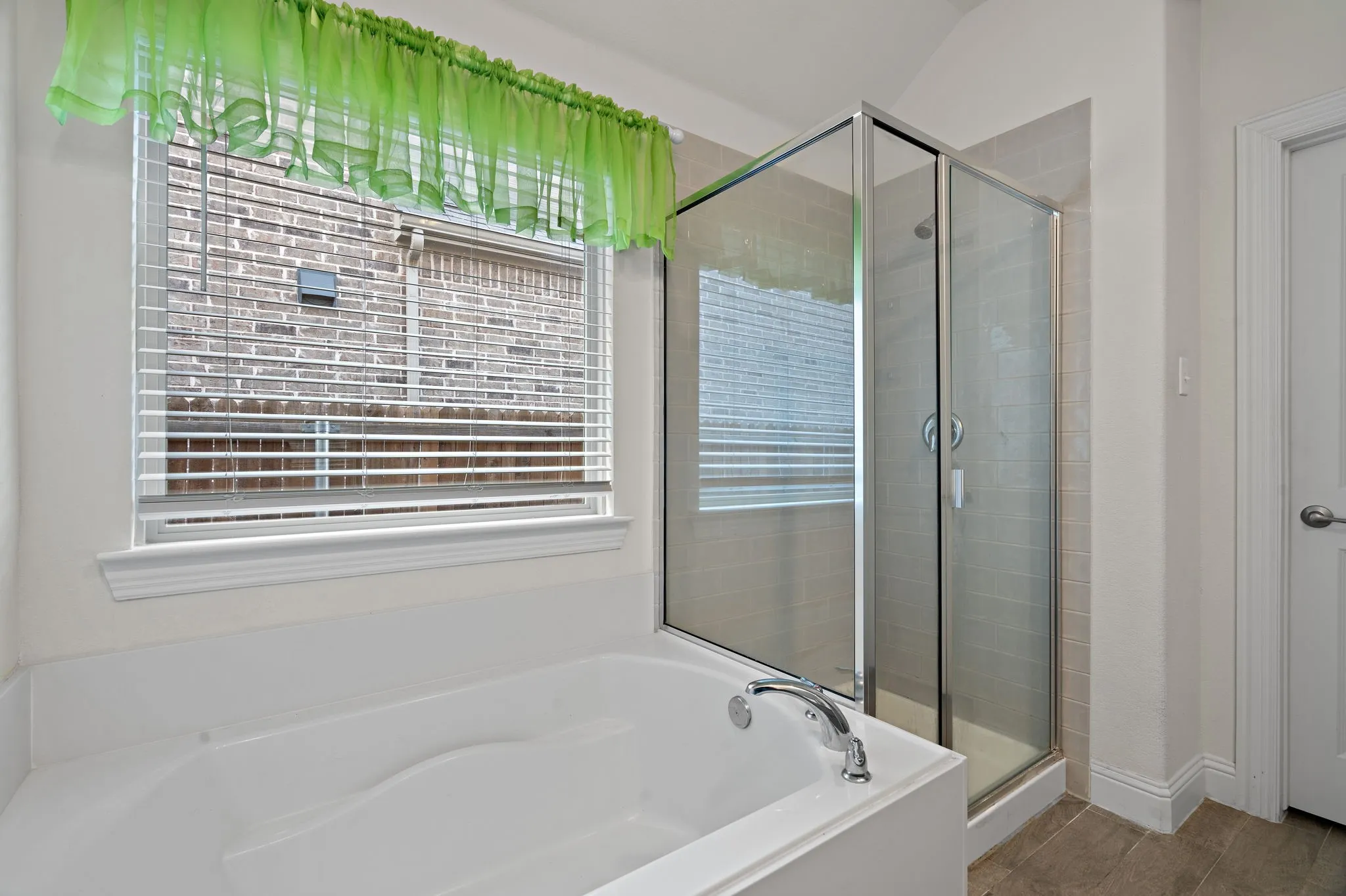 Single Family Residence For Sale in Collin County , 2908 Log Cabin Drive, Celina, Texas 75009, 3 Bedroom, 2 Bathroom, 2 Garage spaces, 1,694 Sqft, built in 2021, Preowned, mls#21190785, Real Estate Agent in Celina, Homes For Sale in Collin county, Homes For Sale in Celina, Realtor in Celina Texas, Real Estate Brokerage Independent Realty Texas, Luminita Cordes Realtor