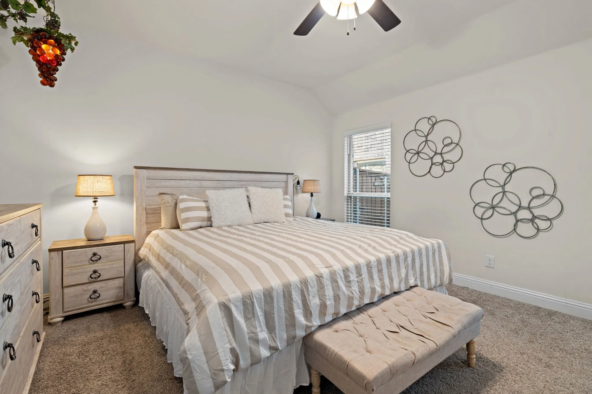 Single Family Residence For Sale in Collin County , 2908 Log Cabin Drive, Celina, Texas 75009, 3 Bedroom, 2 Bathroom, 2 Garage spaces, 1,694 Sqft, built in 2021, Preowned, mls#21190785, Real Estate Agent in Celina, Homes For Sale in Collin county, Homes For Sale in Celina, Realtor in Celina Texas, Real Estate Brokerage Independent Realty Texas, Luminita Cordes Realtor