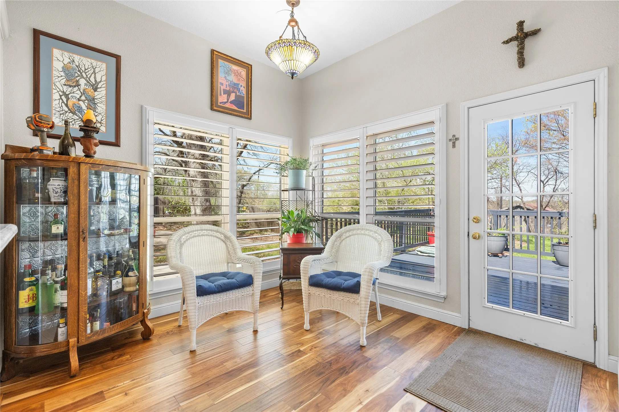 Living area with light wood-style flooring