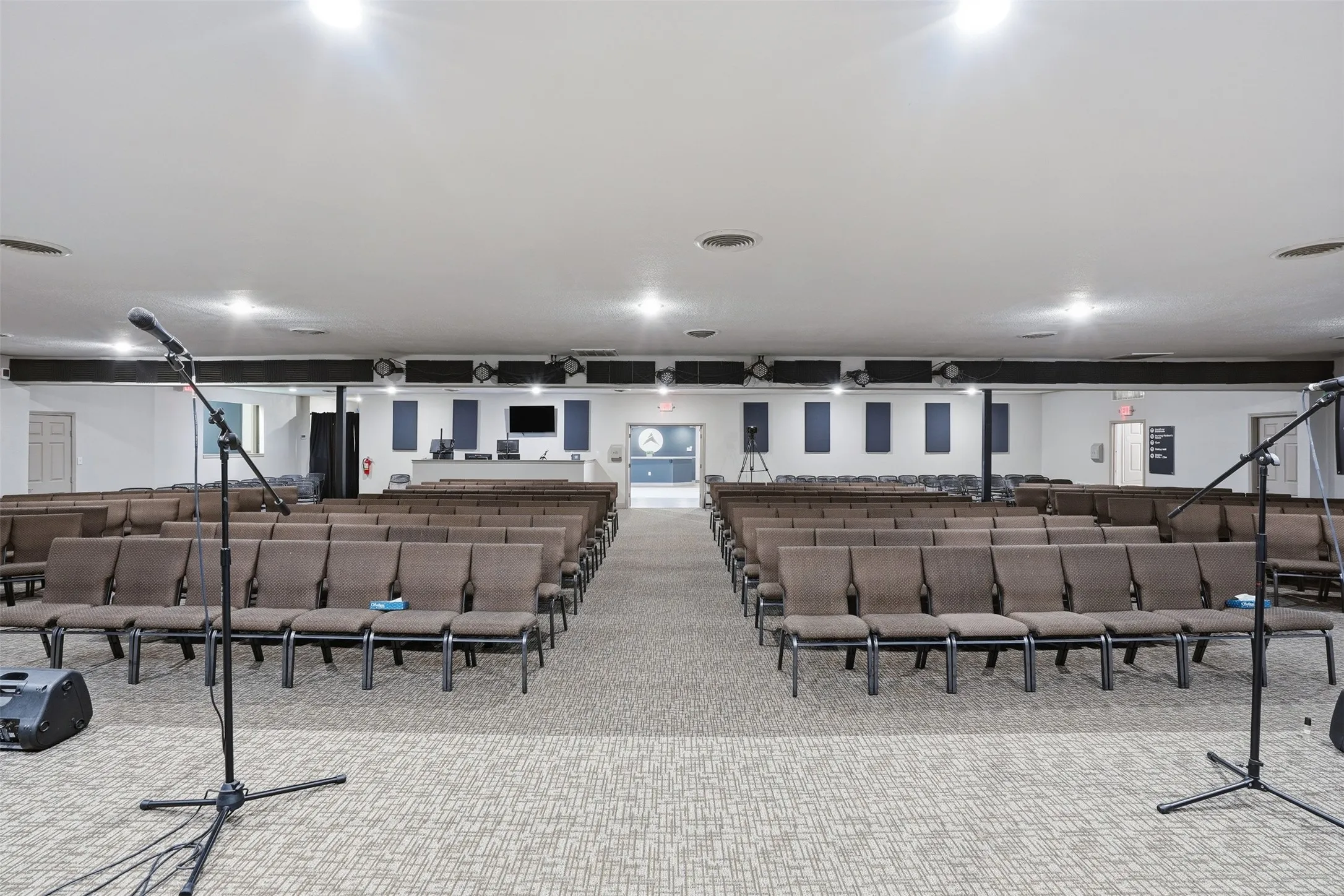 Business For Sale in Johnson County , 342 Alsbury Boulevard, Burleson, Texas 76028, 0, 0, Garage spaces, 0 Sqft, built in 1980, Preowned, mls#21185903, Real Estate Agent in Burleson, Homes For Sale in Johnson county, Homes For Sale in Burleson, Realtor in Burleson Texas, Real Estate Brokerage Independent Realty Texas, Luminita Cordes Realtor