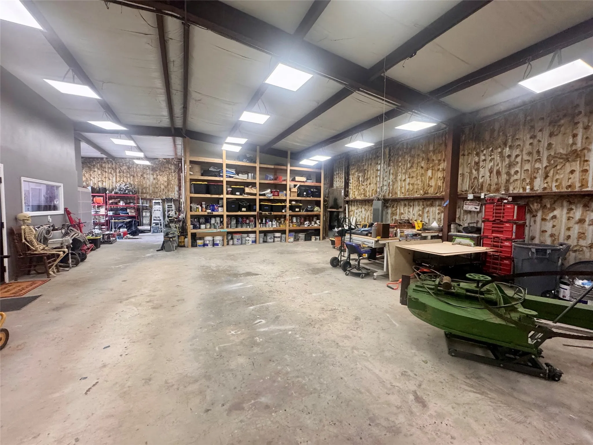 Industrial For Sale in Brown County , 1301 Burney Drive, Brownwood, Texas 76801, 0, 0, Garage spaces, 0 Sqft, built in 2005, Preowned, mls#21191381, Real Estate Agent in Brownwood, Homes For Sale in Brown county, Homes For Sale in Brownwood, Realtor in Brownwood Texas, Real Estate Brokerage Independent Realty Texas, Luminita Cordes Realtor