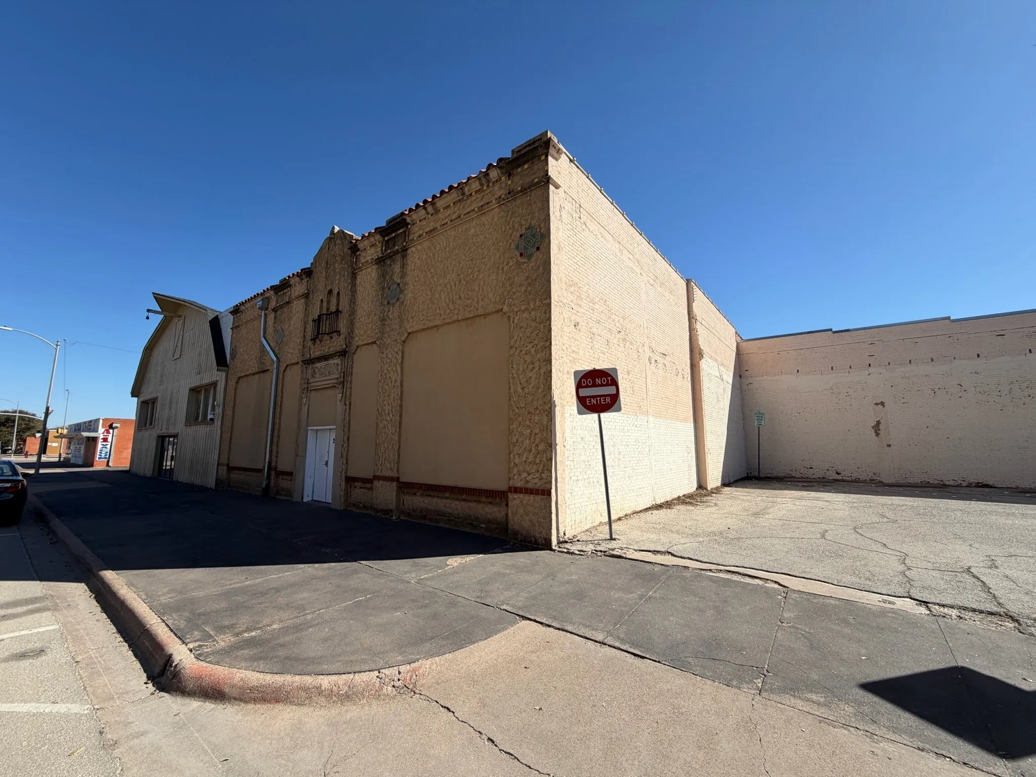 Retail For Sale in Taylor County , 1274 N 2nd Street, Abilene, Texas 79601, 0, 0, Garage spaces, 13,000 Sqft, built in 1915, Preowned, Price $999,900, mls#21191423, Real Estate Agent in Abilene, Homes For Sale in Taylor county, Homes For Sale in Abilene, Realtor in Abilene Texas, Real Estate Brokerage Independent Realty Texas, Luminita Cordes Realtor
