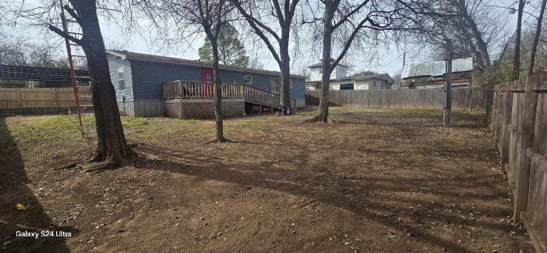 Mobile Home For Sale in Hood County , 3815 Oak Meadow Street, Granbury, Texas 76048, 3 Bedroom, 2 Bathroom, Garage spaces, 1,726 Sqft, built in 2000, mls#21191398, Real Estate Agent in Granbury, Homes For Sale in Hood county, Homes For Sale in Granbury, Realtor in Granbury Texas, Real Estate Brokerage Independent Realty Texas, Luminita Cordes Realtor