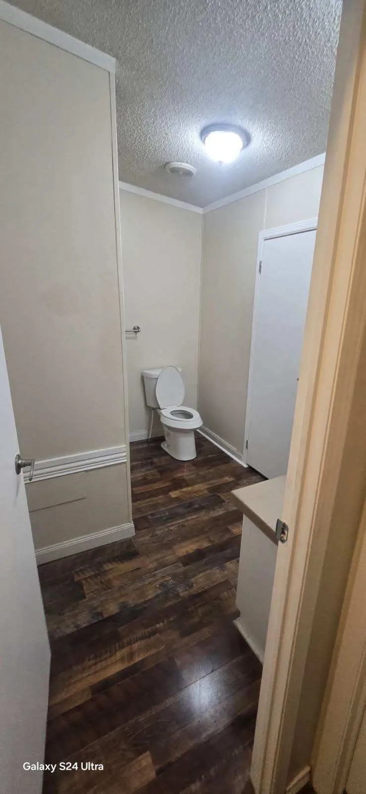 Mobile Home For Sale in Hood County , 3815 Oak Meadow Street, Granbury, Texas 76048, 3 Bedroom, 2 Bathroom, Garage spaces, 1,726 Sqft, built in 2000, mls#21191398, Real Estate Agent in Granbury, Homes For Sale in Hood county, Homes For Sale in Granbury, Realtor in Granbury Texas, Real Estate Brokerage Independent Realty Texas, Luminita Cordes Realtor